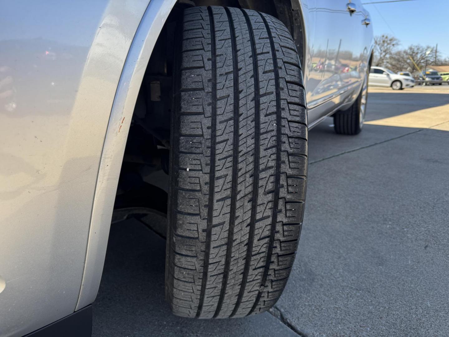 2015 SILVER BUICK ENCLAVE PREMIUM (5GAKRCKD2FJ) , located at 5900 E. Lancaster Ave., Fort Worth, TX, 76112, (817) 457-5456, 0.000000, 0.000000 - This is a 2015 BUICK ENCLAVE PREMIUM 4 DOOR SUV that is in excellent condition. There are no dents or scratches. The interior is clean with no rips or tears or stains. All power windows, door locks and seats. Ice cold AC for those hot Texas summer days. It is equipped with a CD player, AM/FM radio, - Photo#24