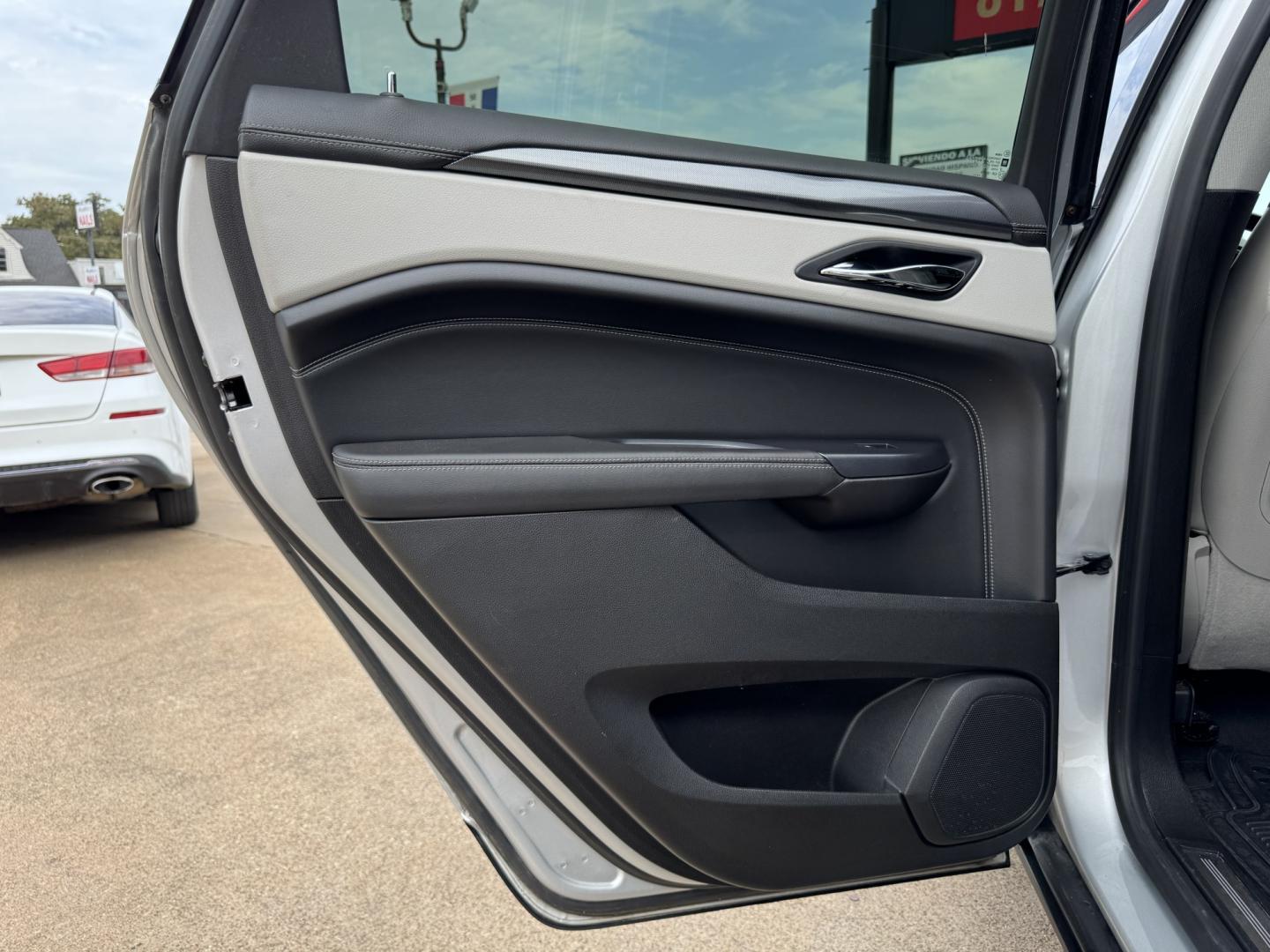 2013 SILVER CADILLAC SRX BASE (3GYFNAE39DS) , located at 5900 E. Lancaster Ave., Fort Worth, TX, 76112, (817) 457-5456, 0.000000, 0.000000 - This is a 2013 CADILLAC SRX BASE 4 DOOR SUV that is in excellent condition. There are no dents or scratches. The interior is clean with no rips or tears or stains. All power windows, door locks and seats. Ice cold AC for those hot Texas summer days. It is equipped with a CD player, AM/FM radio, AUX- Photo#11