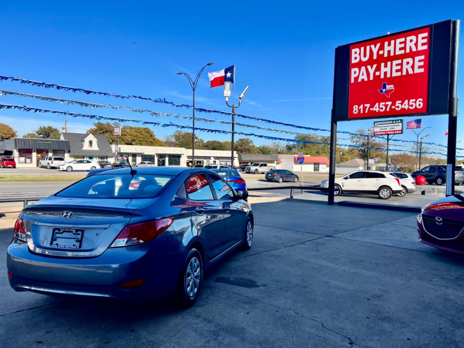 2016 GRAY /Gray HYUNDAI ACCENT SE SE 4dr Sedan 6A (KMHCT4AE3GU) with an 1.6L I4 engine, Automatic 6-Speed transmission, located at 5900 E. Lancaster Ave., Fort Worth, TX, 76112, (817) 457-5456, 0.000000, 0.000000 - This is a 2016 Hyundai Accent SE 4dr Sedan 6A that is in excellent condition. There are no dents or scratches. The interior is clean with no rips or tears or stains. All power windows, door locks and seats. Ice cold AC for those hot Texas summer days. It is equipped with a CD player, AM/FM radio, AU - Photo #5