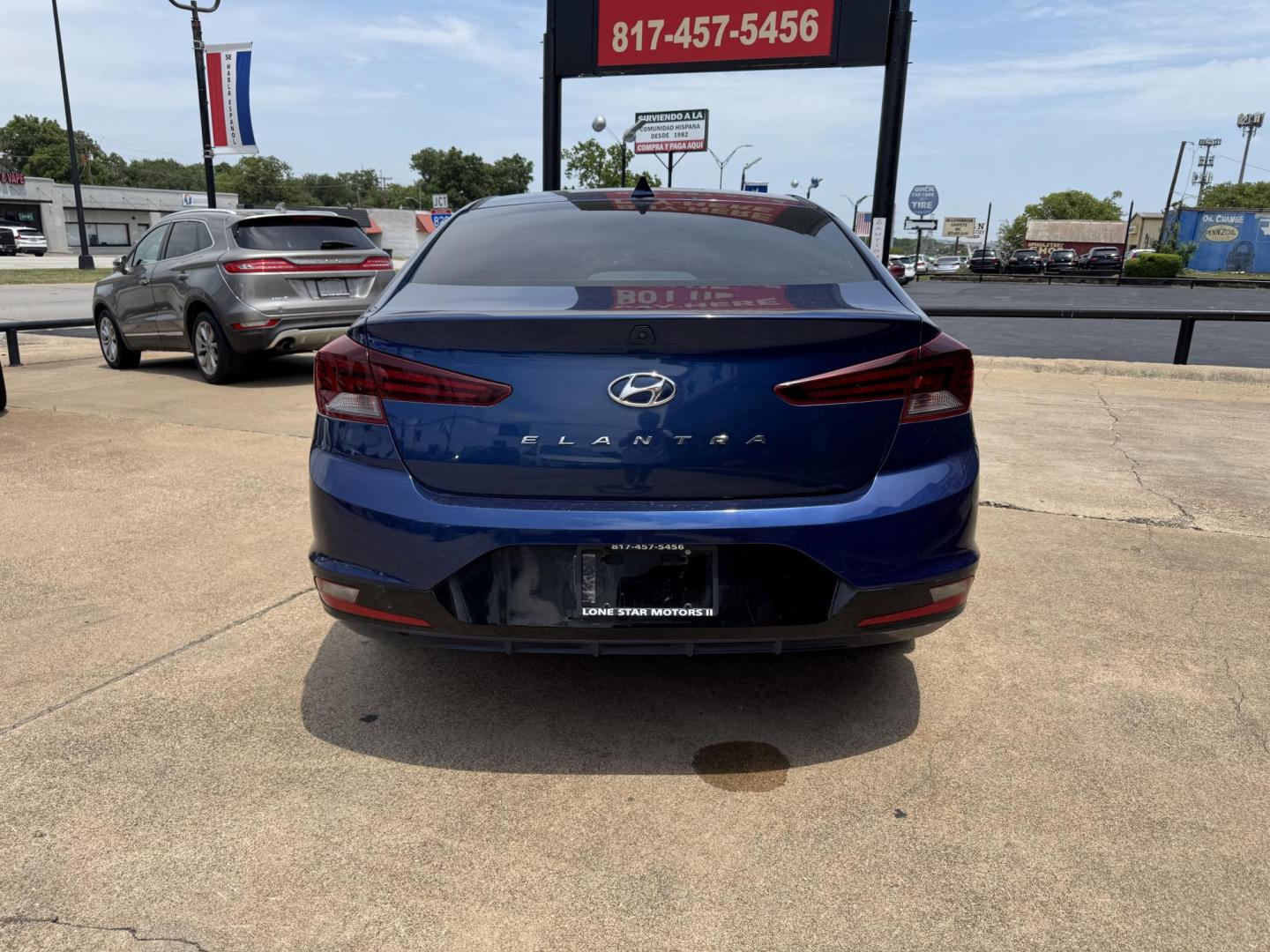 2019 BLUE HYUNDAI ELANTRA (5NPD84LF9KH) , located at 5900 E. Lancaster Ave., Fort Worth, TX, 76112, (817) 457-5456, 0.000000, 0.000000 - Photo#4