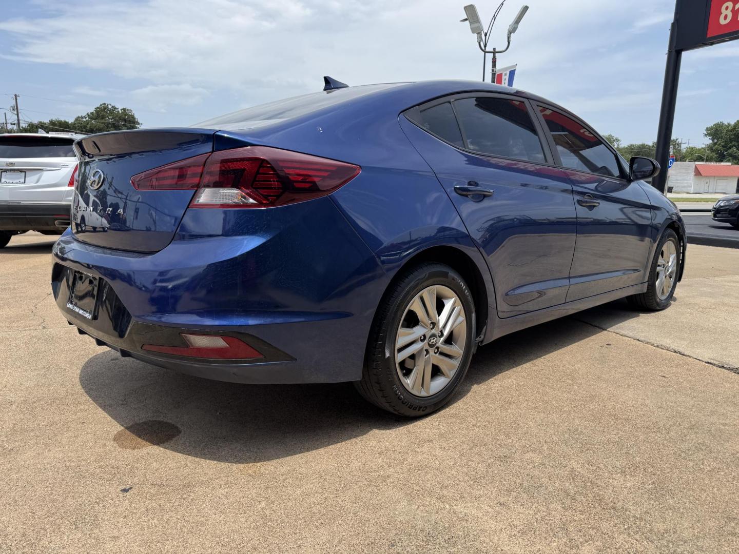 2019 BLUE HYUNDAI ELANTRA (5NPD84LF9KH) , located at 5900 E. Lancaster Ave., Fort Worth, TX, 76112, (817) 457-5456, 0.000000, 0.000000 - Photo#3