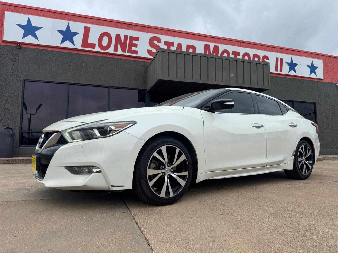 2017 WHITE NISSAN MAXIMA SR; S; SL; PL (1N4AA6AP0HC) , located at 5900 E. Lancaster Ave., Fort Worth, TX, 76112, (817) 457-5456, 0.000000, 0.000000 - Photo#0