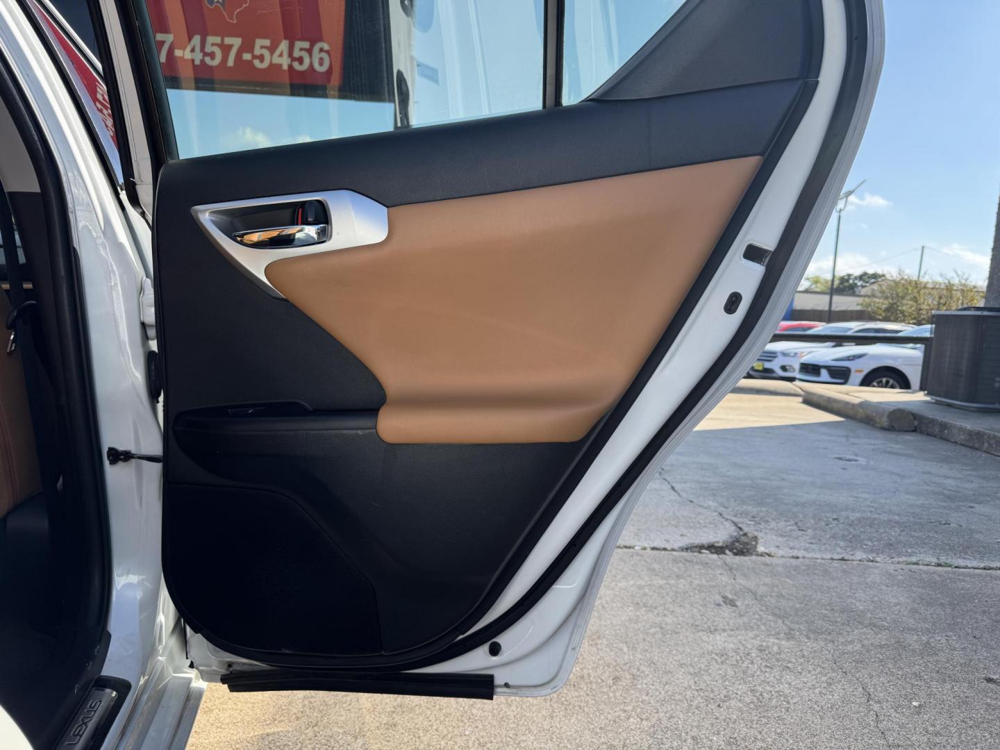 2012 WHITE LEXUS CT 200H BASE (JTHKD5BH8C2) , located at 5900 E. Lancaster Ave., Fort Worth, TX, 76112, (817) 457-5456, 0.000000, 0.000000 - Photo#12