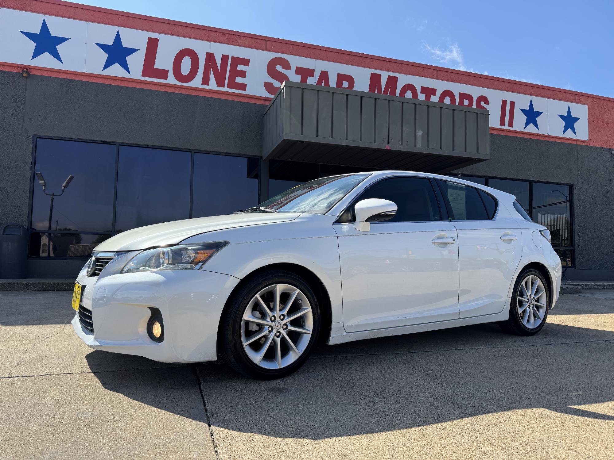 photo of 2012 LEXUS CT 200H BASE 4 DOOR HATCHBACK