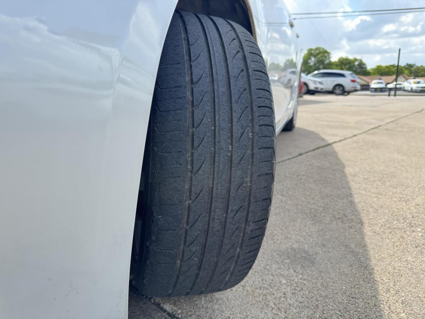 2012 WHITE LEXUS CT 200H BASE (JTHKD5BH8C2) , located at 5900 E. Lancaster Ave., Fort Worth, TX, 76112, (817) 457-5456, 0.000000, 0.000000 - Photo#22