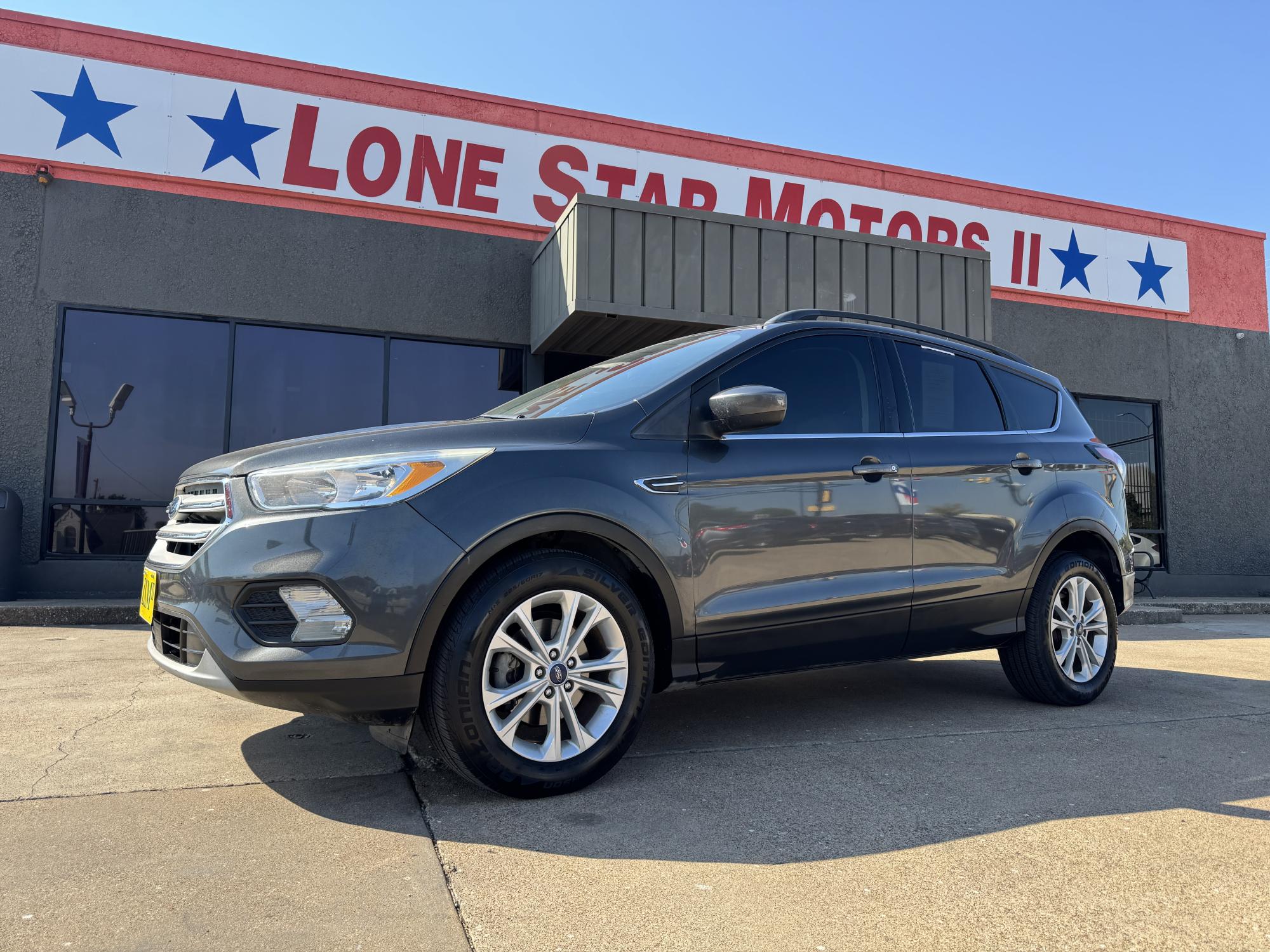 photo of 2018 FORD ESCAPE SE 4 DOOR WAGON