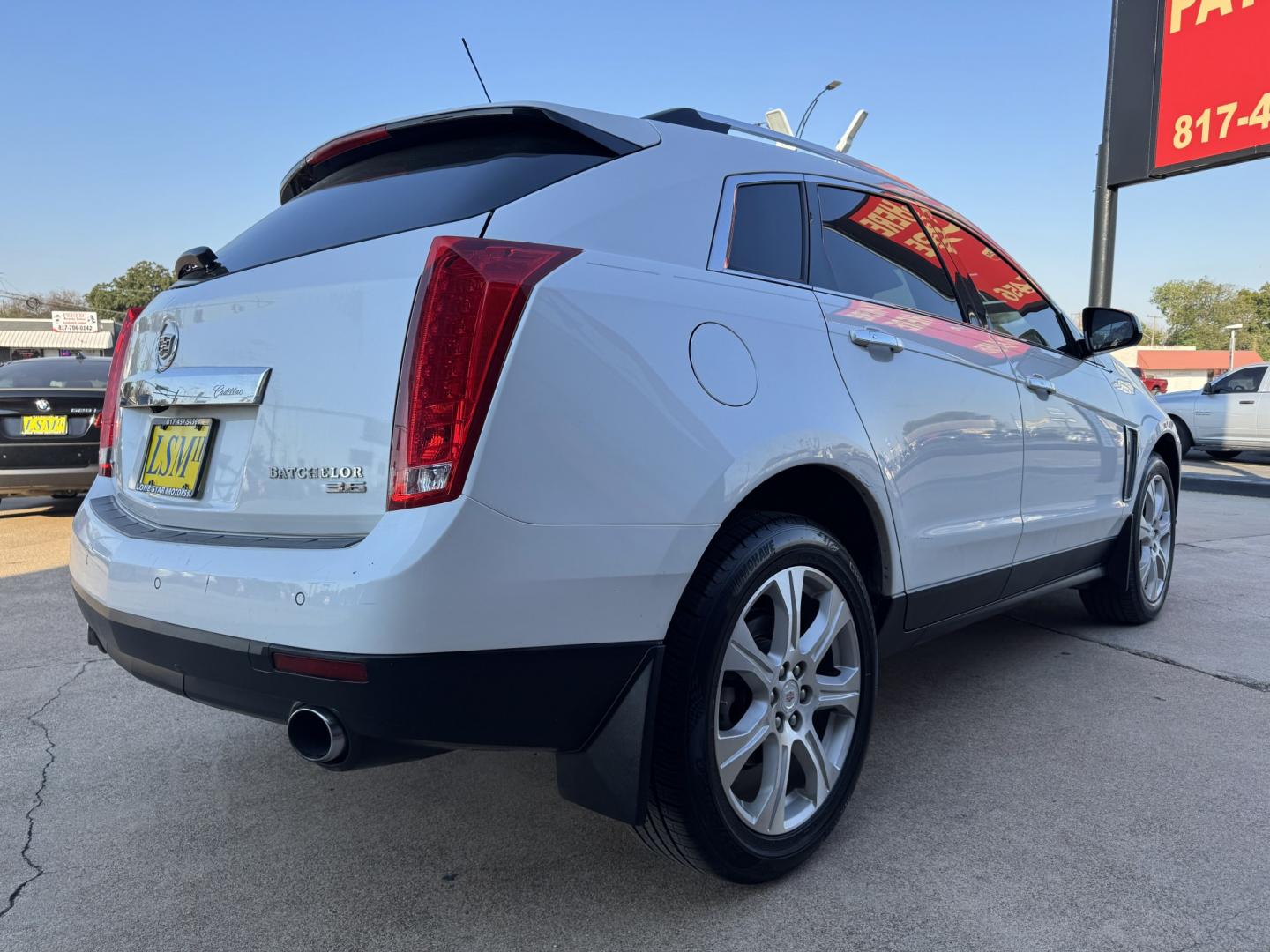 2016 WHITE CADILLAC SRX (3GYFNCE36GS) , located at 5900 E. Lancaster Ave., Fort Worth, TX, 76112, (817) 457-5456, 0.000000, 0.000000- Photo#3