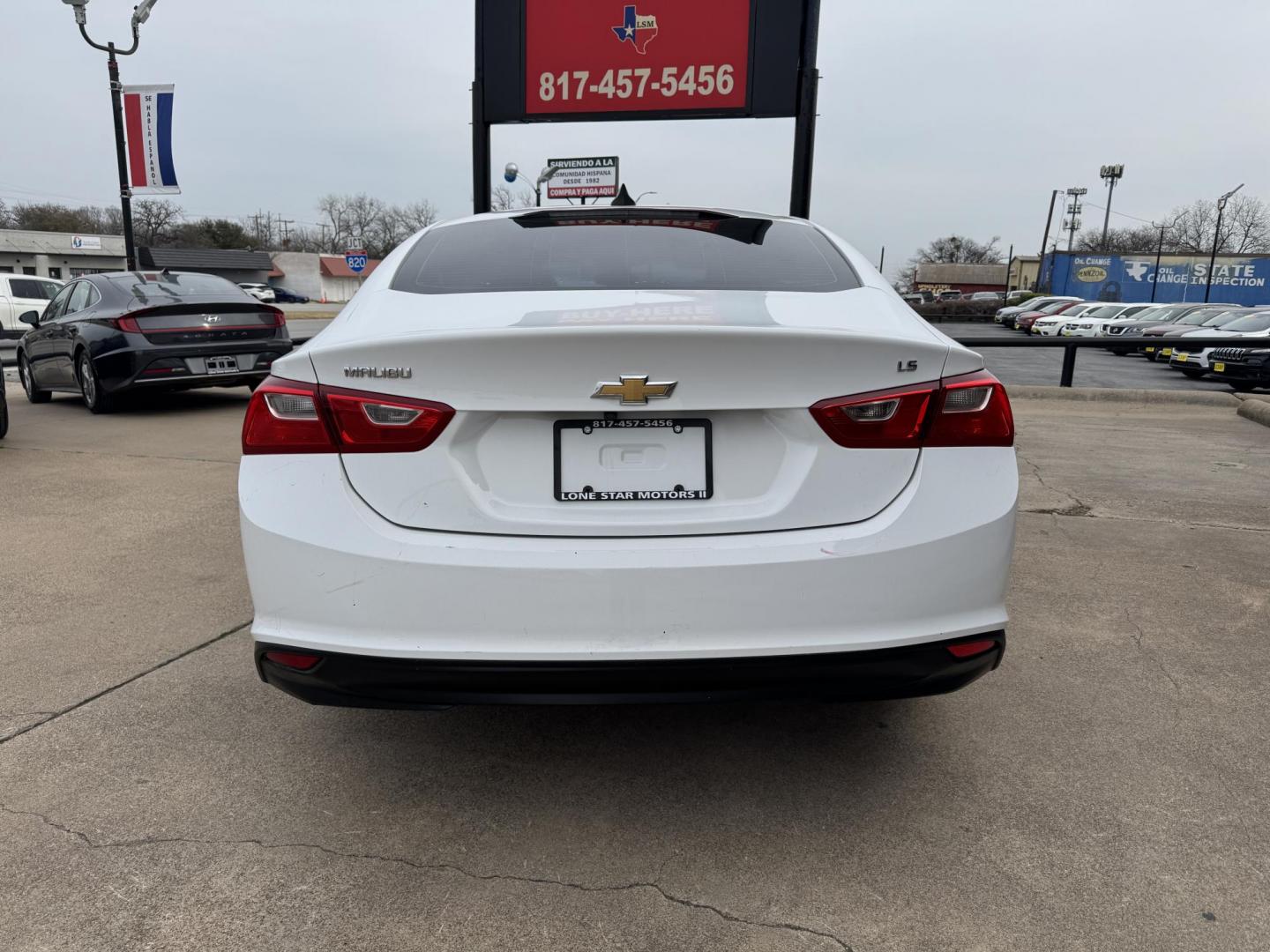 2016 WHITE CHEVROLET MALIBU LS (1LS) (1G1ZB5ST5GF) , located at 5900 E. Lancaster Ave., Fort Worth, TX, 76112, (817) 457-5456, 0.000000, 0.000000 - Photo#4