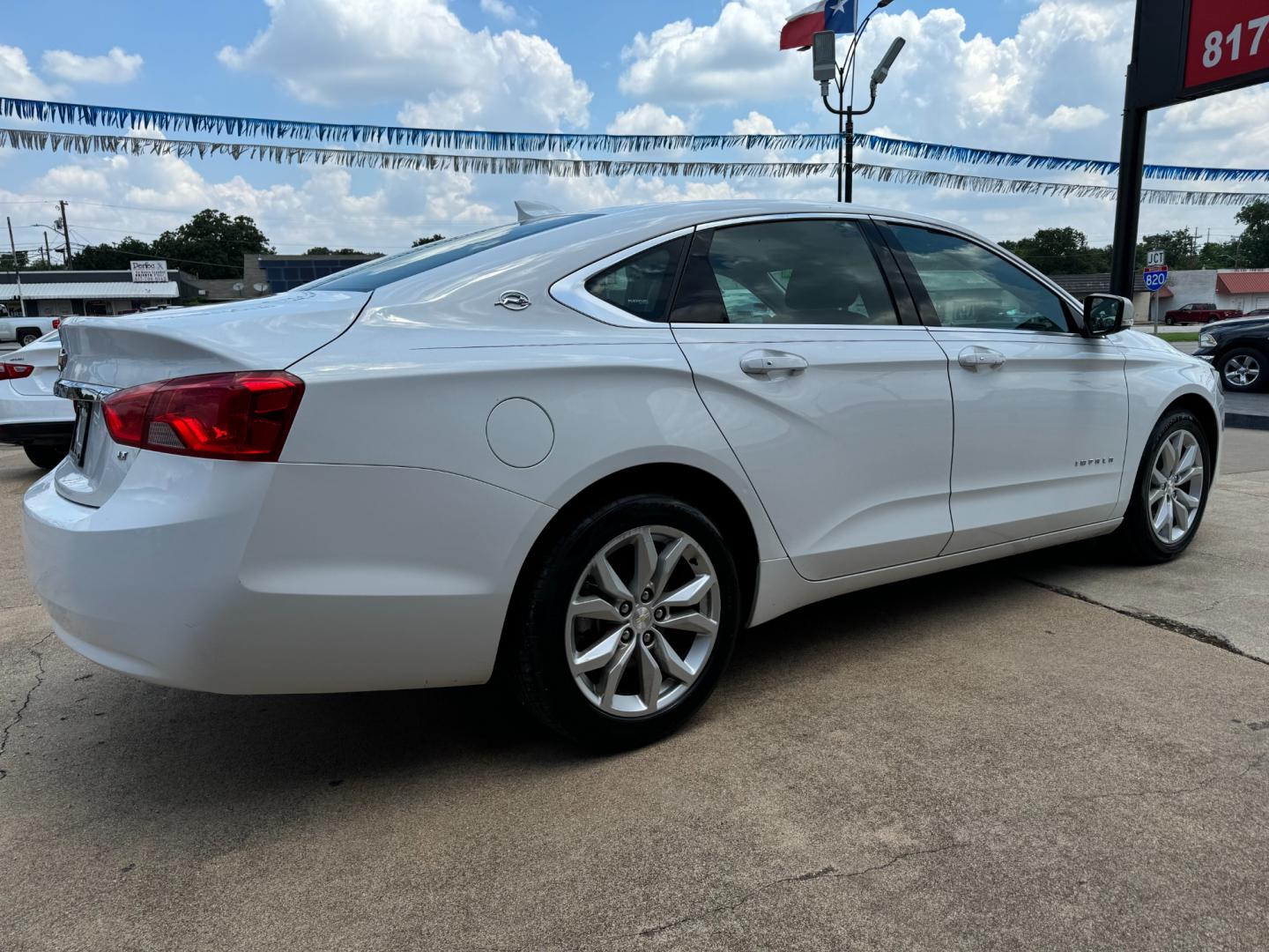 2019 WHITE CHEVROLET IMPALA LT (1LT) (2G11Z5S31K9) , located at 5900 E. Lancaster Ave., Fort Worth, TX, 76112, (817) 457-5456, 0.000000, 0.000000 - Photo#3