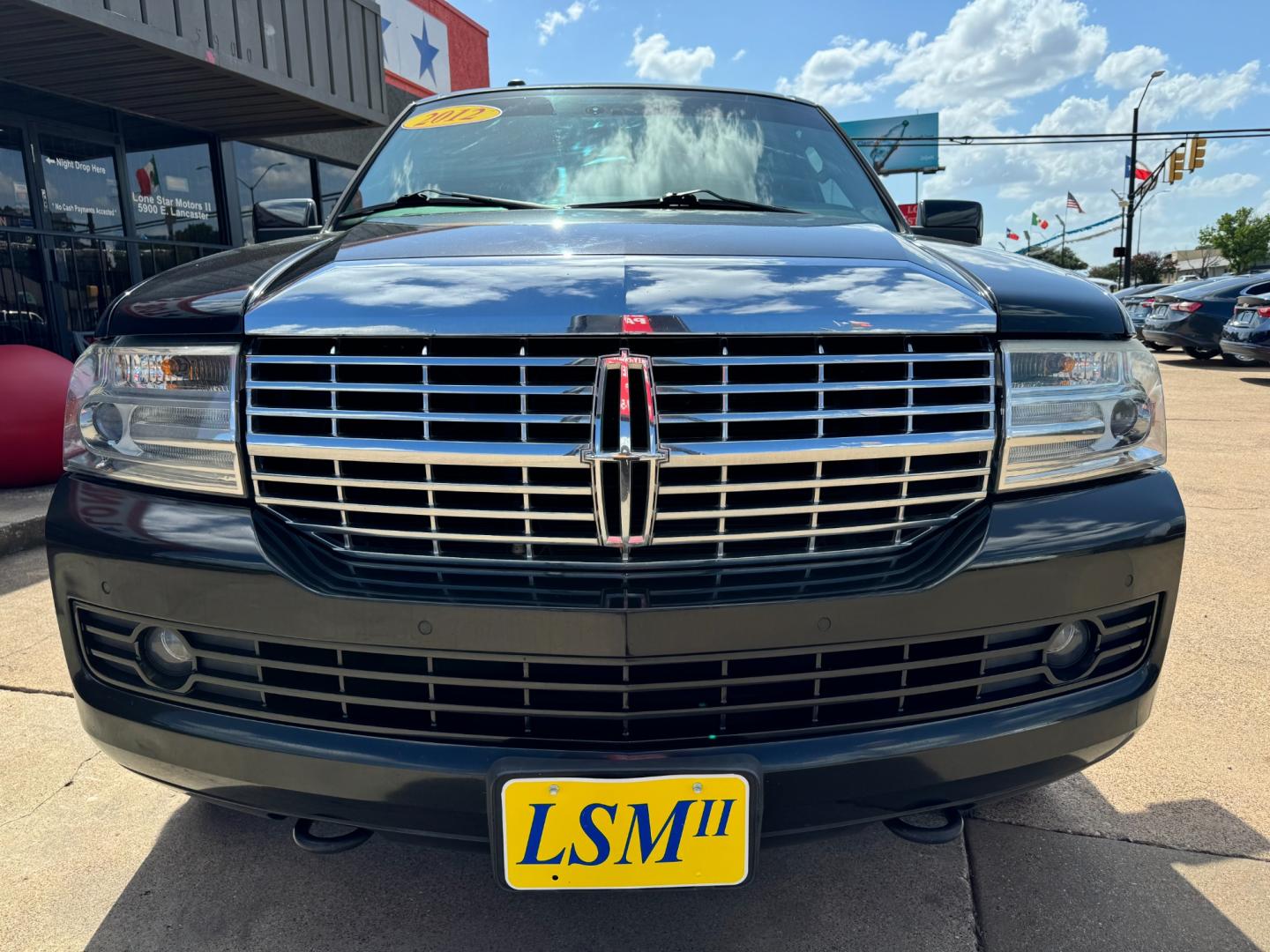 2012 BLACK LINCOLN NAVIGATOR PREMIUM; L (5LMJJ2H51CE) , located at 5900 E. Lancaster Ave., Fort Worth, TX, 76112, (817) 457-5456, 0.000000, 0.000000 - Photo#1