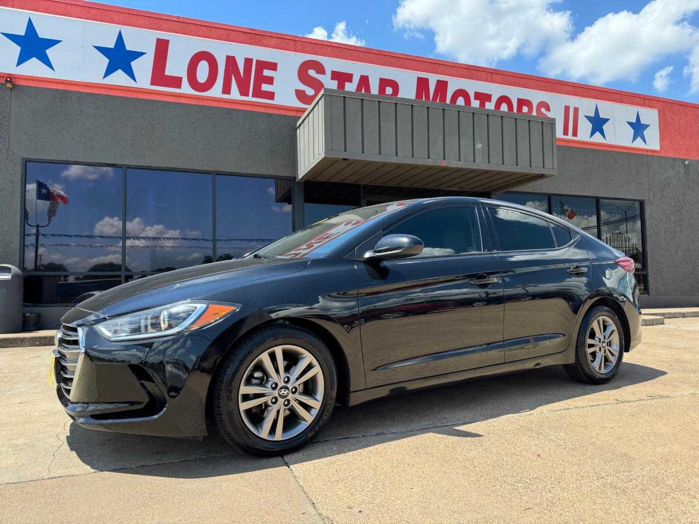 2018 BLACK HYUNDAI ELANTRA LIMITED; SE (5NPD84LF8JH) , located at 5900 E. Lancaster Ave., Fort Worth, TX, 76112, (817) 457-5456, 0.000000, 0.000000 - Photo#0