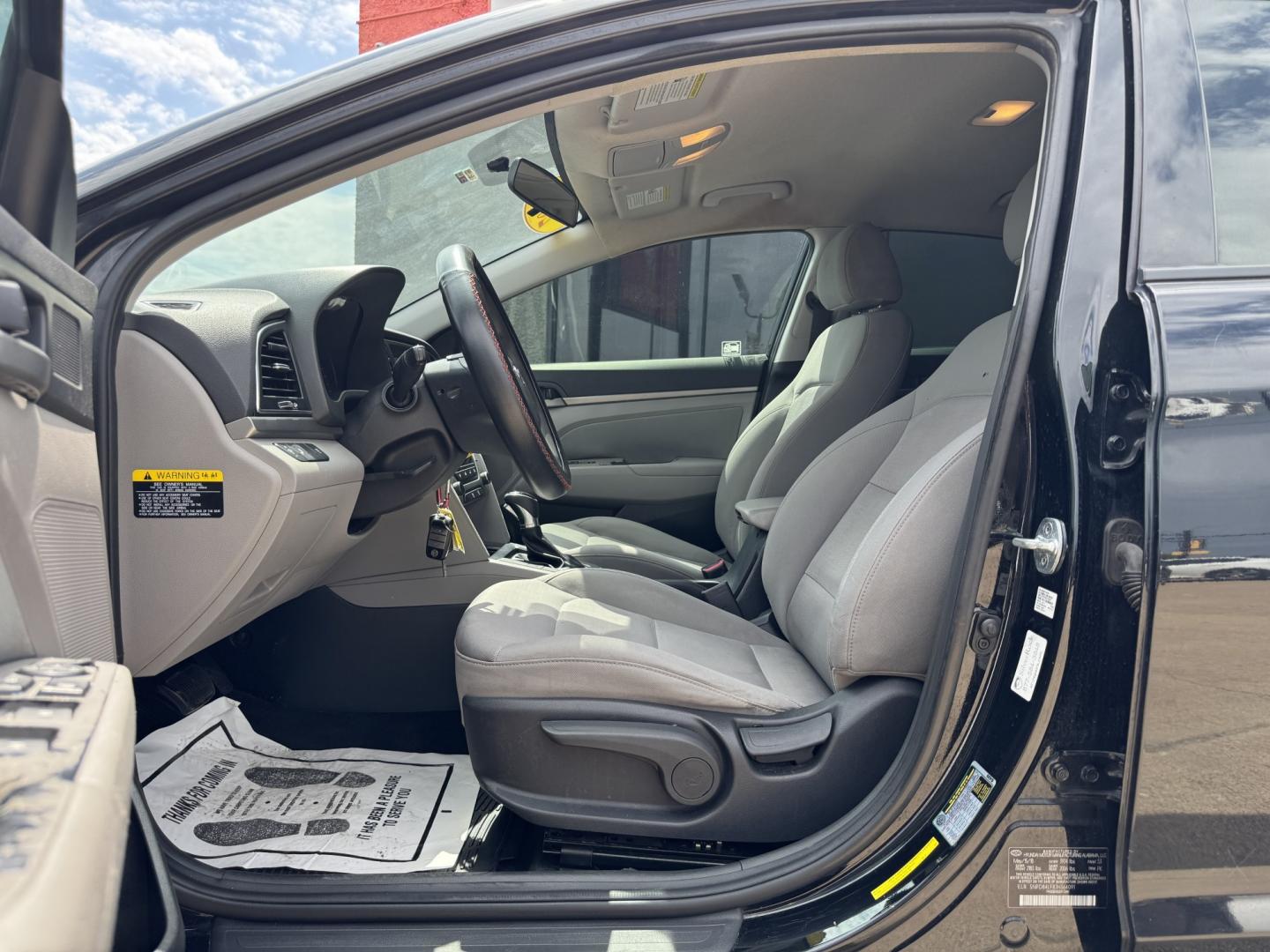 2018 BLACK HYUNDAI ELANTRA LIMITED; SE (5NPD84LF8JH) , located at 5900 E. Lancaster Ave., Fort Worth, TX, 76112, (817) 457-5456, 0.000000, 0.000000- Photo#8