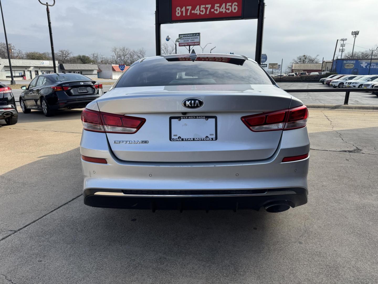 2020 SILVER KIA OPTIMA LX; S; SE (5XXGT4L30LG) , located at 5900 E. Lancaster Ave., Fort Worth, TX, 76112, (817) 457-5456, 0.000000, 0.000000 - Photo#4