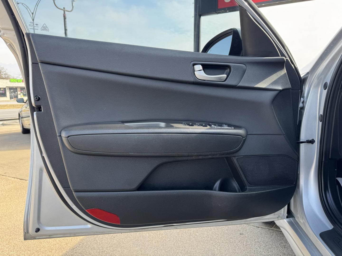 2020 SILVER KIA OPTIMA LX; S; SE (5XXGT4L30LG) , located at 5900 E. Lancaster Ave., Fort Worth, TX, 76112, (817) 457-5456, 0.000000, 0.000000 - Photo#7