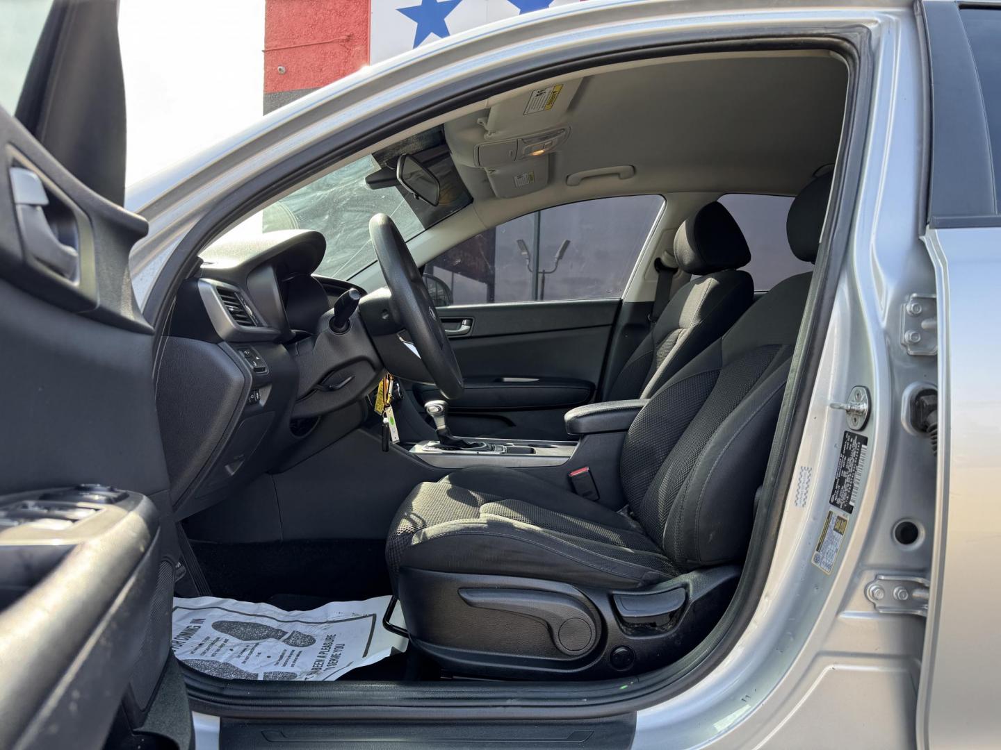 2020 SILVER KIA OPTIMA LX; S; SE (5XXGT4L30LG) , located at 5900 E. Lancaster Ave., Fort Worth, TX, 76112, (817) 457-5456, 0.000000, 0.000000 - Photo#8