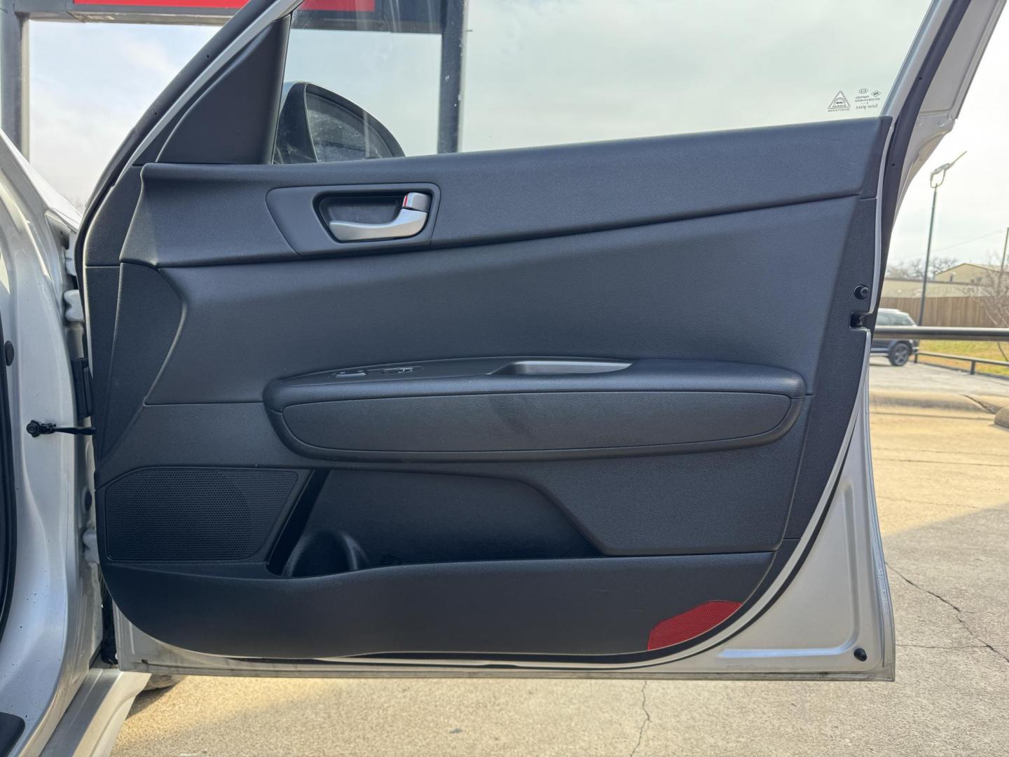 2020 SILVER KIA OPTIMA LX; S; SE (5XXGT4L30LG) , located at 5900 E. Lancaster Ave., Fort Worth, TX, 76112, (817) 457-5456, 0.000000, 0.000000 - Photo#14