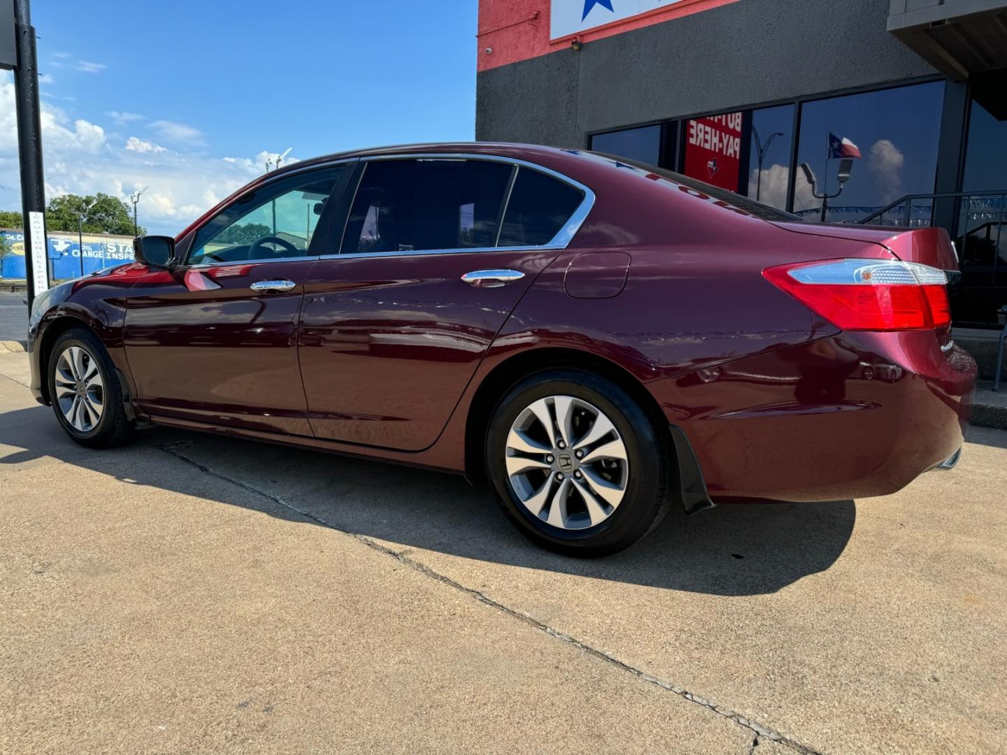 2015 PURPLE HONDA ACCORD LX (1HGCR2F36FA) , located at 5900 E. Lancaster Ave., Fort Worth, TX, 76112, (817) 457-5456, 0.000000, 0.000000 - Photo#6