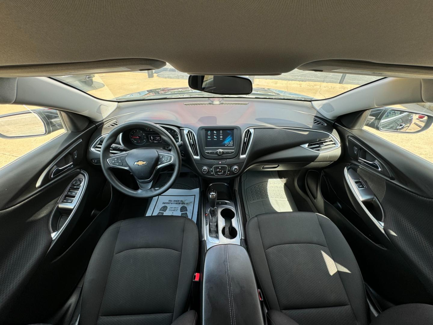 2018 GRAY CHEVROLET MALIBU LT (2FL) (1G1ZD5ST1JF) , located at 5900 E. Lancaster Ave., Fort Worth, TX, 76112, (817) 457-5456, 0.000000, 0.000000 - Photo#17