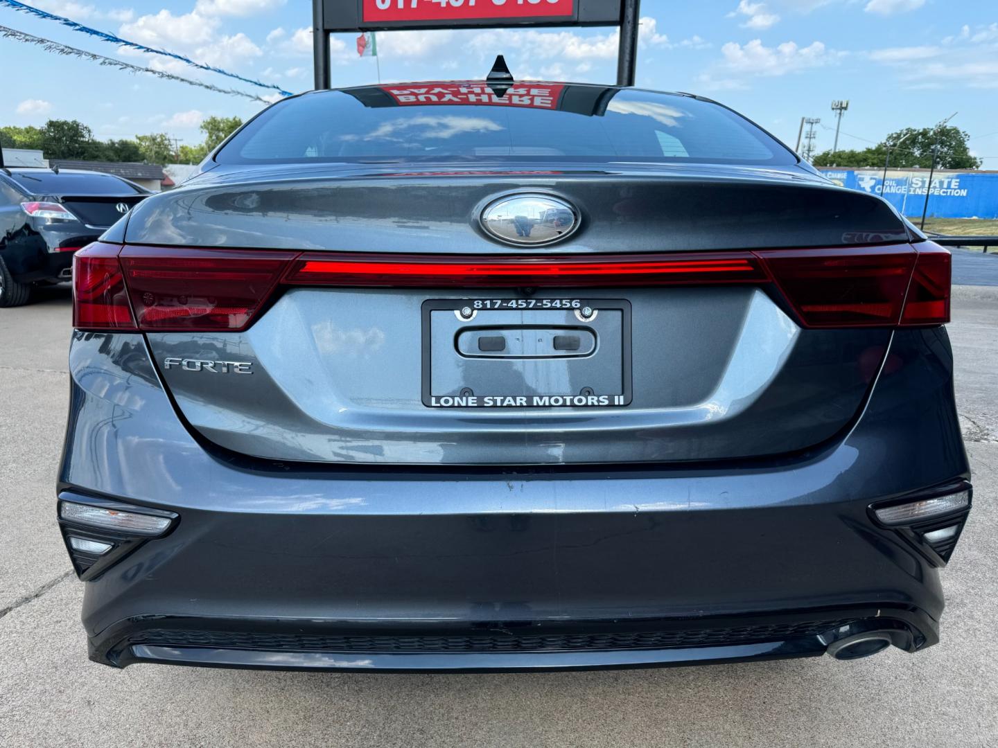 2020 GRAY KIA FORTE FE; LXS (3KPF24AD4LE) , located at 5900 E. Lancaster Ave., Fort Worth, TX, 76112, (817) 457-5456, 0.000000, 0.000000 - Photo#5