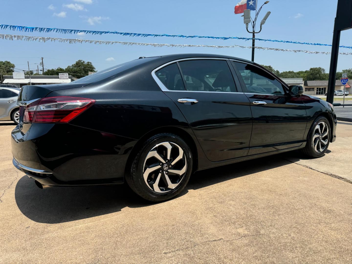 2016 BLACK HONDA ACCORD EX-L (1HGCR2F83GA) , located at 5900 E. Lancaster Ave., Fort Worth, TX, 76112, (817) 457-5456, 0.000000, 0.000000 - Photo#3