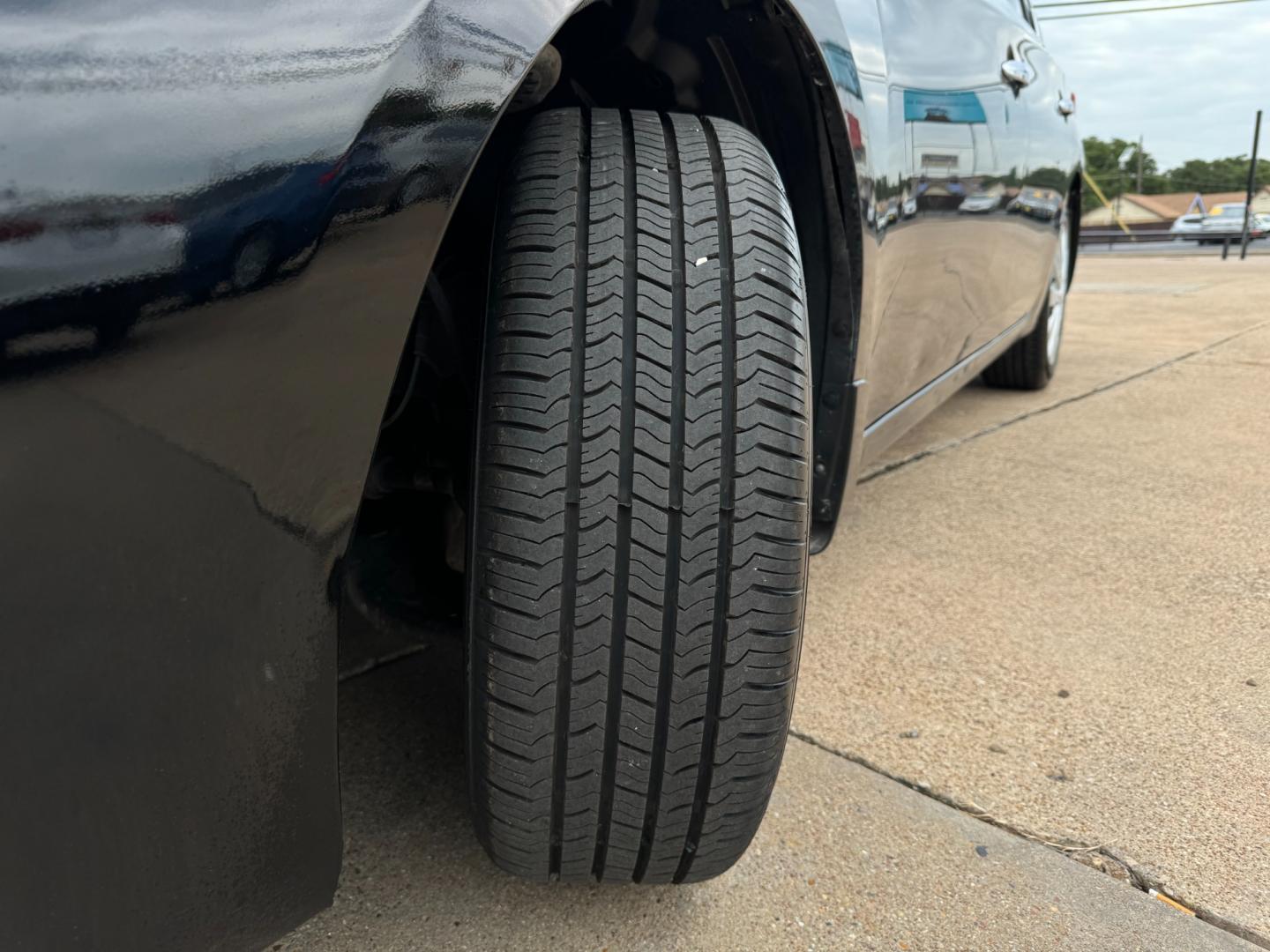 2015 BLACK NISSAN SENTRA (3N1AB7AP5FY) , located at 5900 E. Lancaster Ave., Fort Worth, TX, 76112, (817) 457-5456, 0.000000, 0.000000 - Photo#19