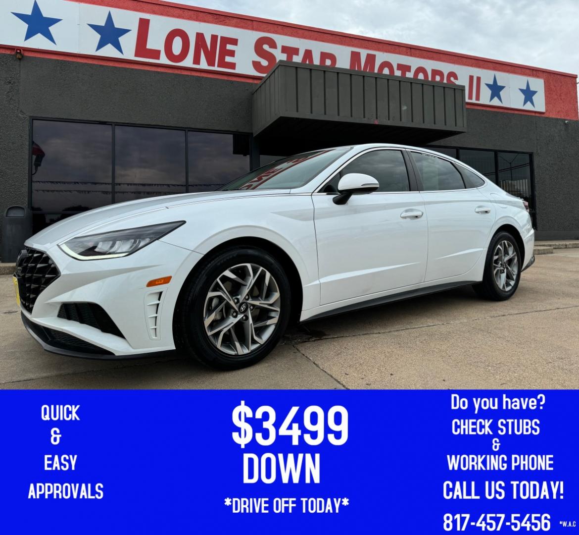 2020 WHITE HYUNDAI SONATA SEL (5NPEF4JA4LH) , located at 5900 E. Lancaster Ave., Fort Worth, TX, 76112, (817) 457-5456, 0.000000, 0.000000 - Photo#0