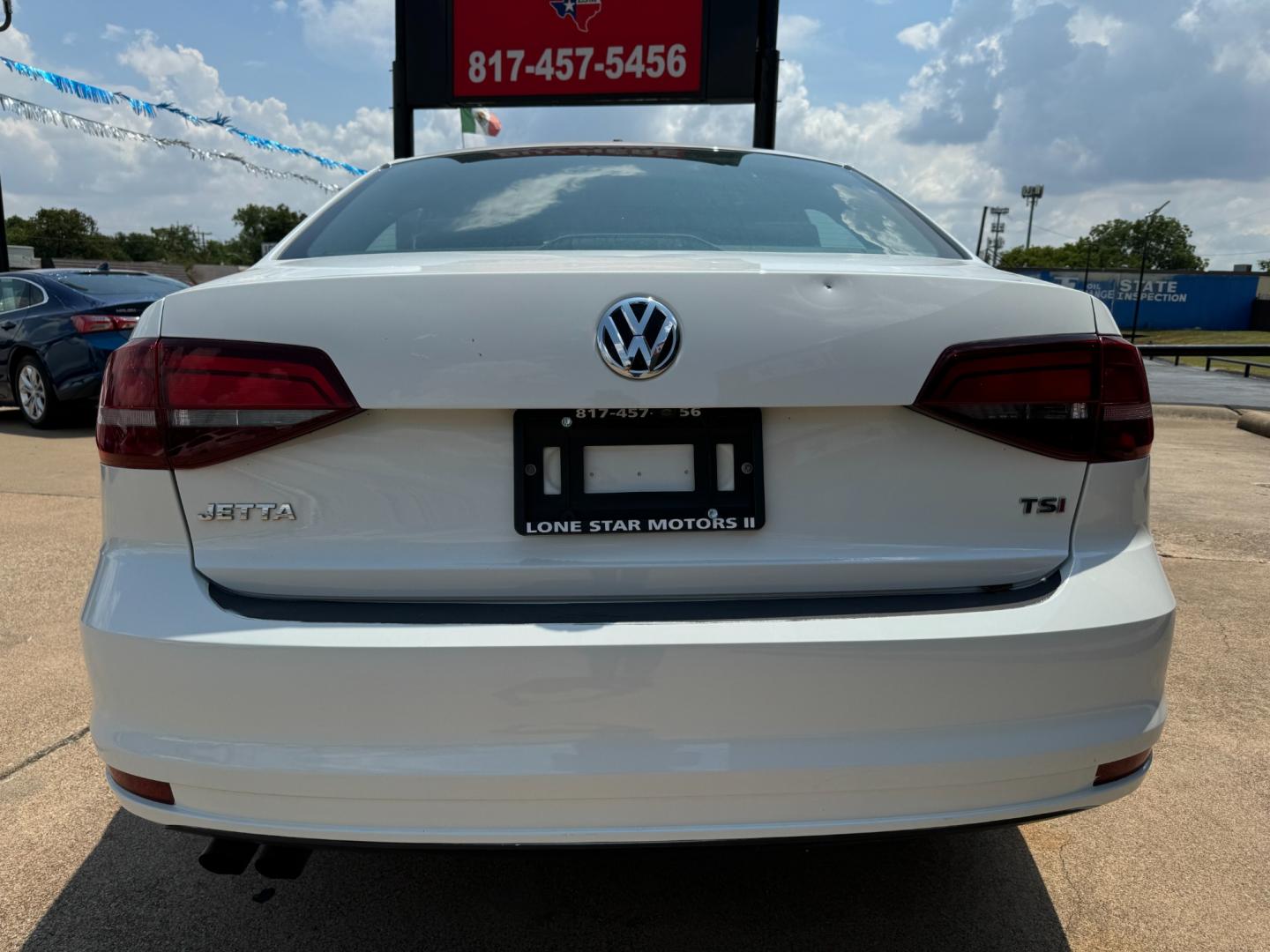 2018 WHITE VOLKSWAGEN JETTA 1.4T S (3VW2B7AJ6JM) , located at 5900 E. Lancaster Ave., Fort Worth, TX, 76112, (817) 457-5456, 0.000000, 0.000000 - Photo#4