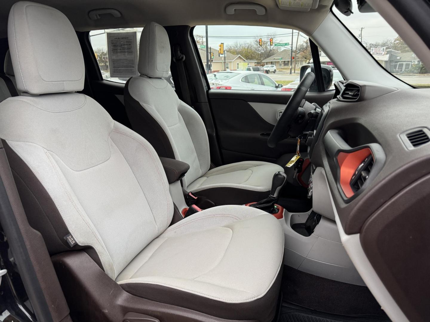 2015 BLACK JEEP RENEGADE (ZACCJABT0FP) , located at 5900 E. Lancaster Ave., Fort Worth, TX, 76112, (817) 457-5456, 0.000000, 0.000000 - Photo#16