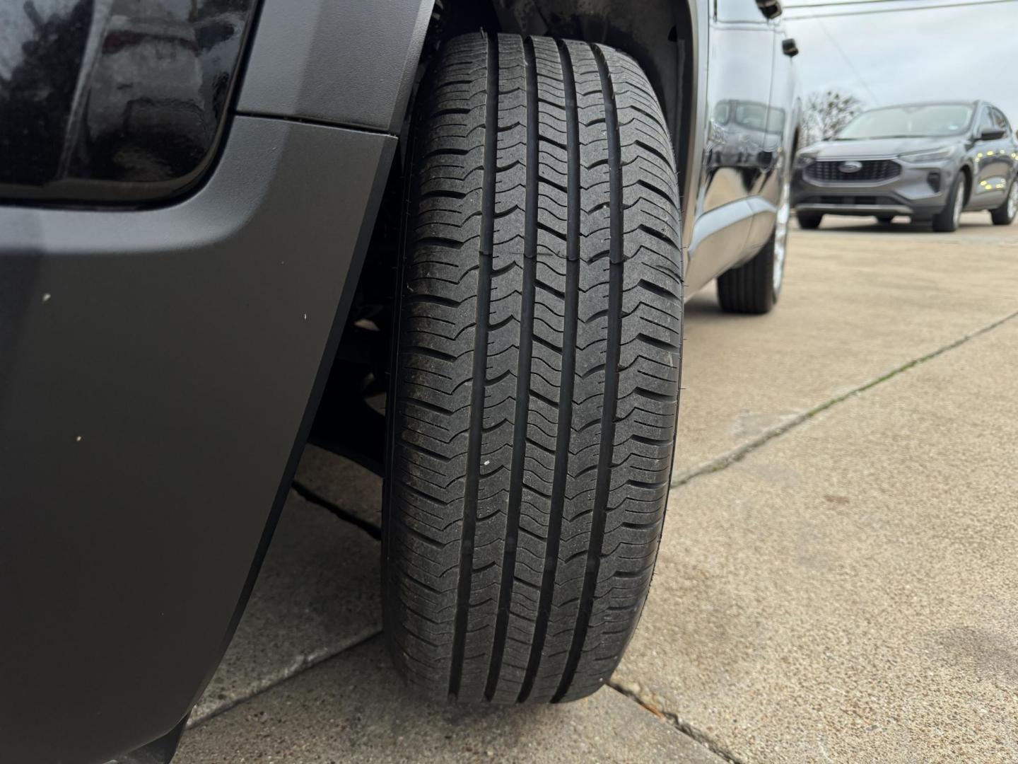 2015 BLACK JEEP RENEGADE (ZACCJABT0FP) , located at 5900 E. Lancaster Ave., Fort Worth, TX, 76112, (817) 457-5456, 0.000000, 0.000000 - Photo#20