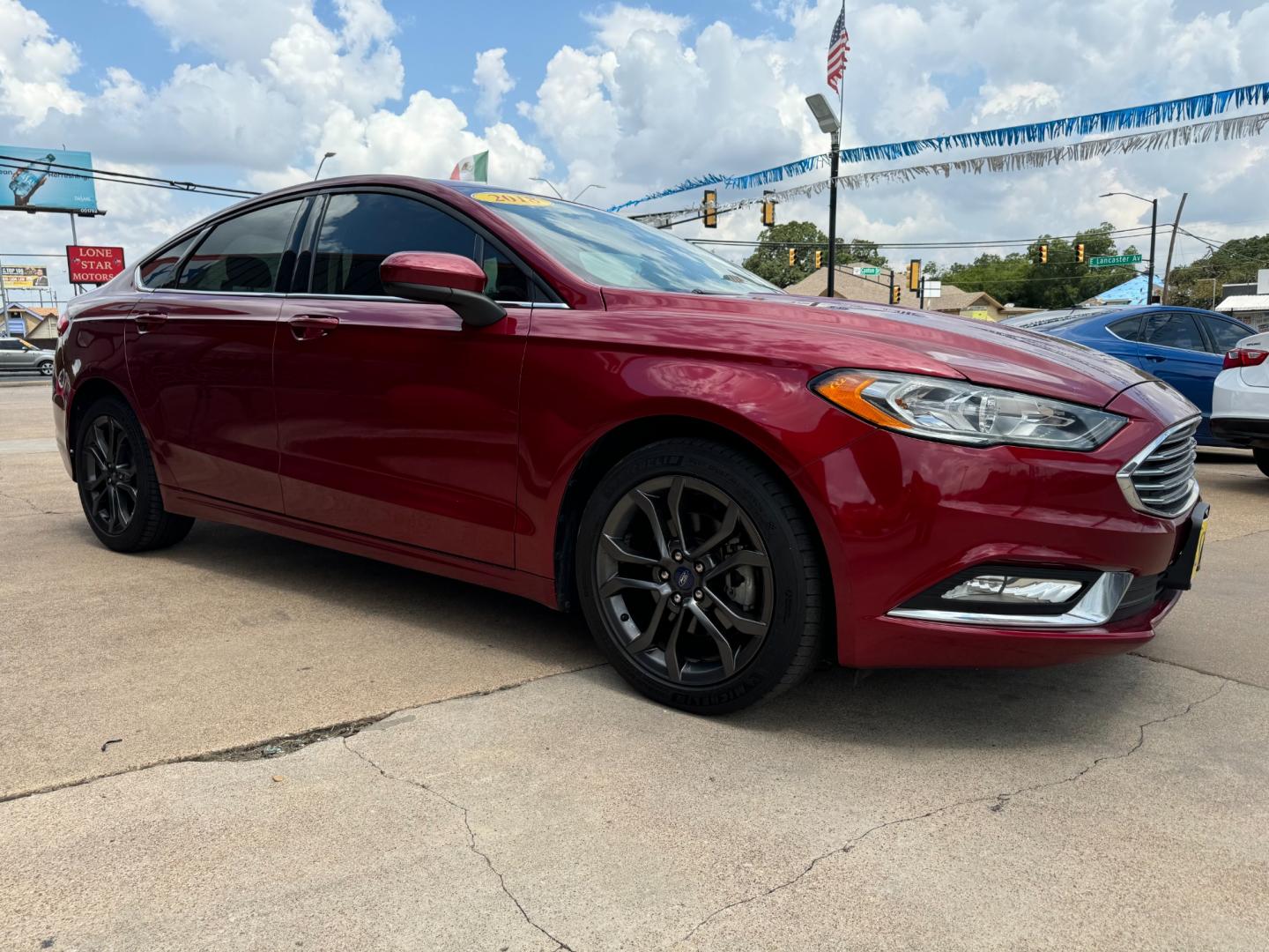 2018 RED FORD FUSION SE (3FA6P0HD8JR) , located at 5900 E. Lancaster Ave., Fort Worth, TX, 76112, (817) 457-5456, 0.000000, 0.000000 - Photo#3