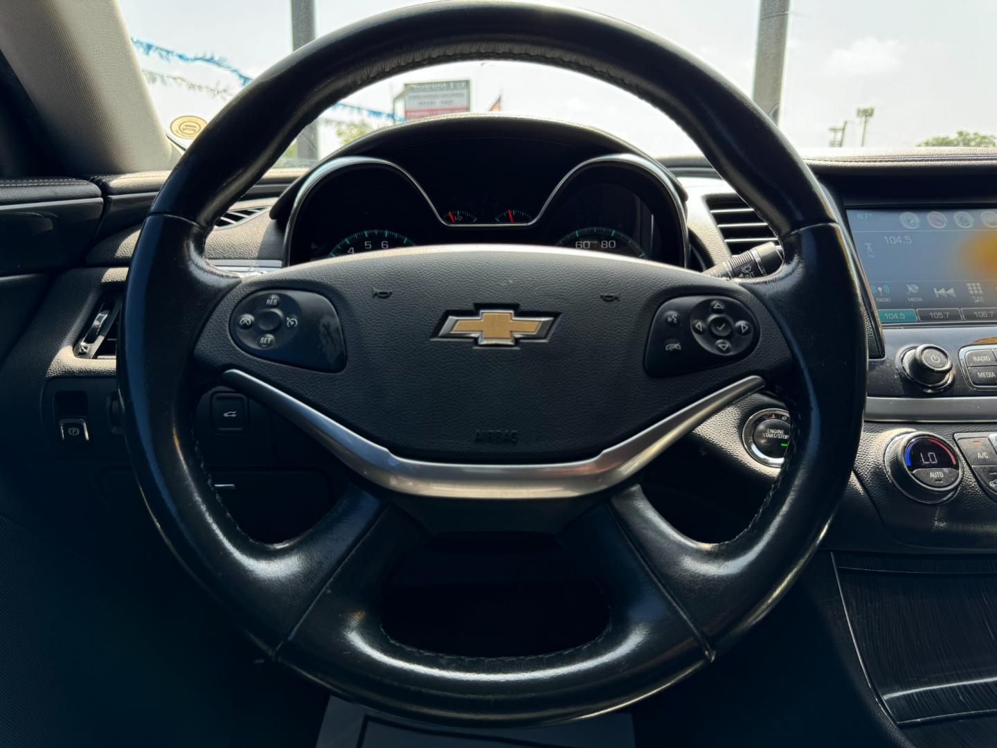 2019 GRAY CHEVROLET IMPALA LT (1LT) (2G11Z5SAXK9) , located at 5900 E. Lancaster Ave., Fort Worth, TX, 76112, (817) 457-5456, 0.000000, 0.000000 - Photo#19