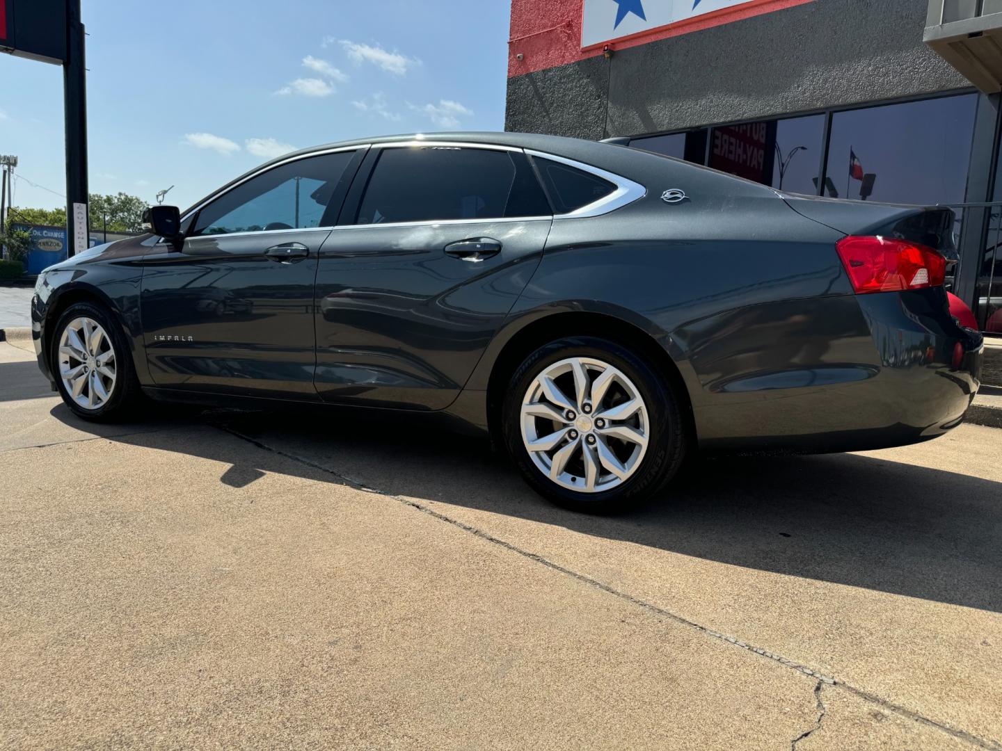 2019 GRAY CHEVROLET IMPALA LT (1LT) (2G11Z5SAXK9) , located at 5900 E. Lancaster Ave., Fort Worth, TX, 76112, (817) 457-5456, 0.000000, 0.000000 - Photo#7