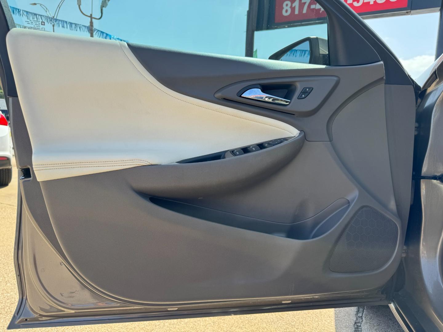 2020 GRAY CHEVROLET MALIBU LT (1LT) (1G1ZD5ST1LF) , located at 5900 E. Lancaster Ave., Fort Worth, TX, 76112, (817) 457-5456, 0.000000, 0.000000 - Photo#7