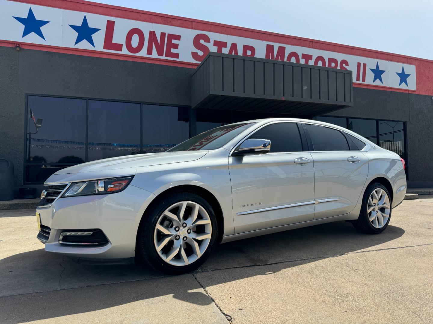 2018 SILVER CHEVROLET IMPALA LT (3LT) (2G1125S38J9) , located at 5900 E. Lancaster Ave., Fort Worth, TX, 76112, (817) 457-5456, 0.000000, 0.000000 - Photo#1