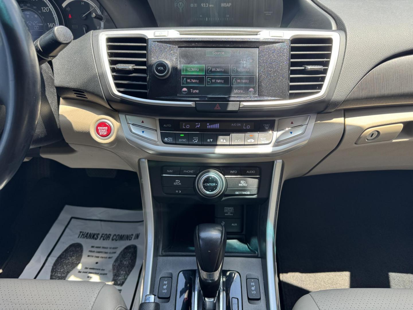2014 WHITE HONDA ACCORD EX-L (1HGCR3F89EA) , located at 5900 E. Lancaster Ave., Fort Worth, TX, 76112, (817) 457-5456, 0.000000, 0.000000 - Photo#20