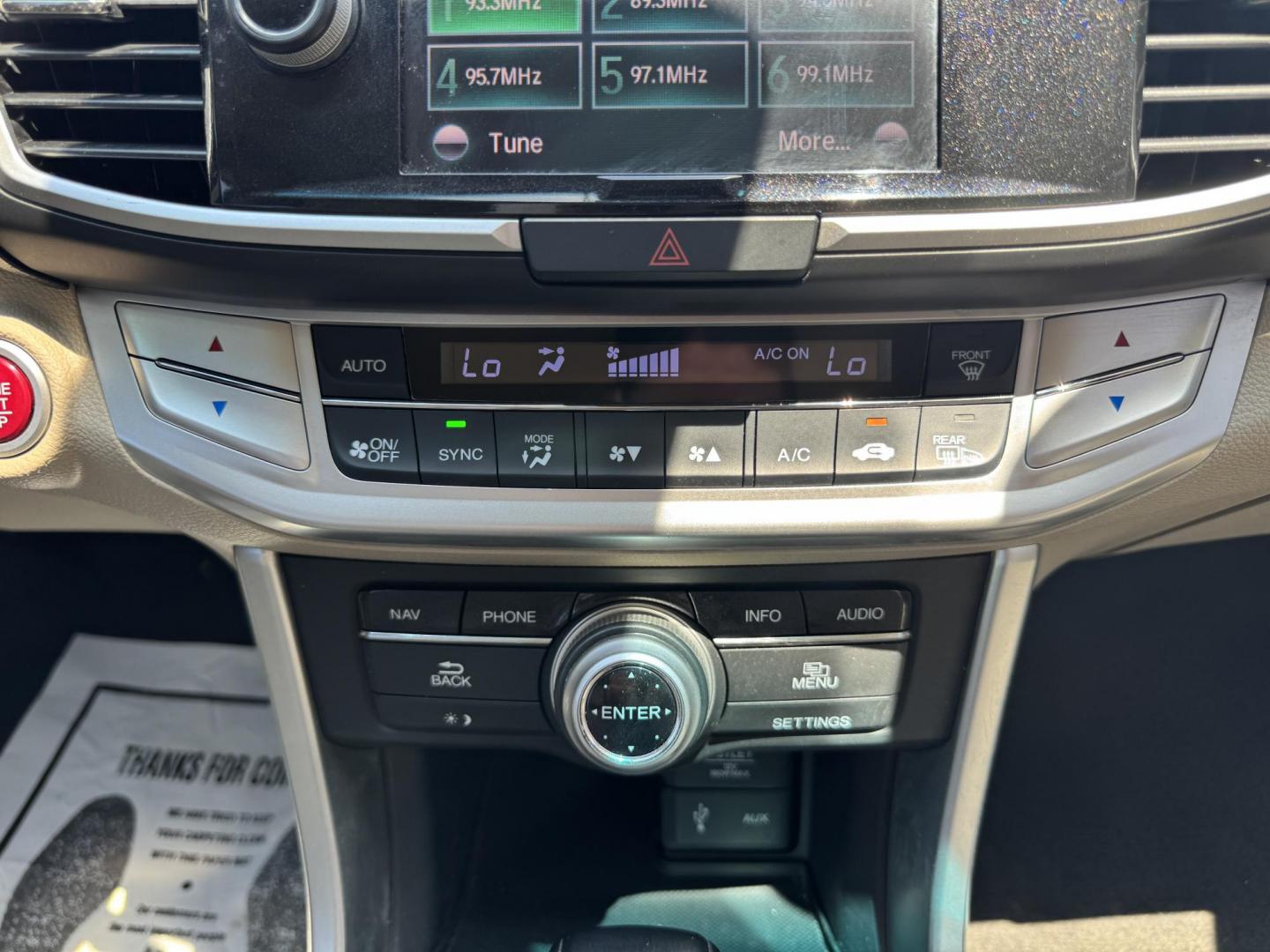 2014 WHITE HONDA ACCORD EX-L (1HGCR3F89EA) , located at 5900 E. Lancaster Ave., Fort Worth, TX, 76112, (817) 457-5456, 0.000000, 0.000000 - Photo#21