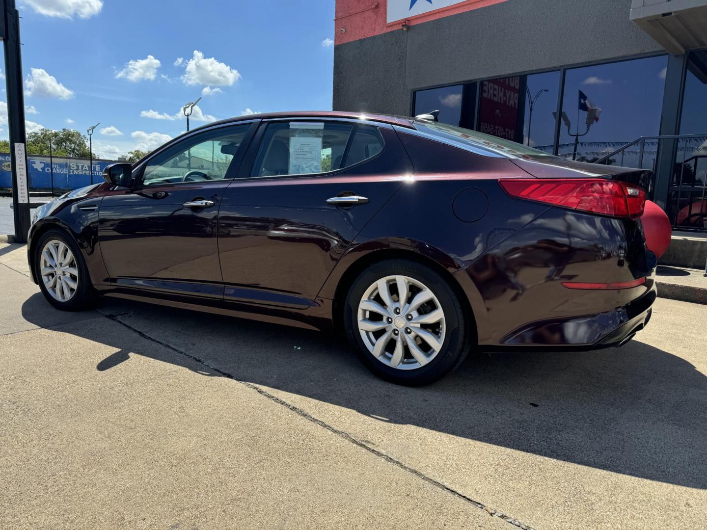 2015 PURPLE KIA OPTIMA EX; LX (5XXGN4A72FG) , located at 5900 E. Lancaster Ave., Fort Worth, TX, 76112, (817) 457-5456, 0.000000, 0.000000 - Photo#7