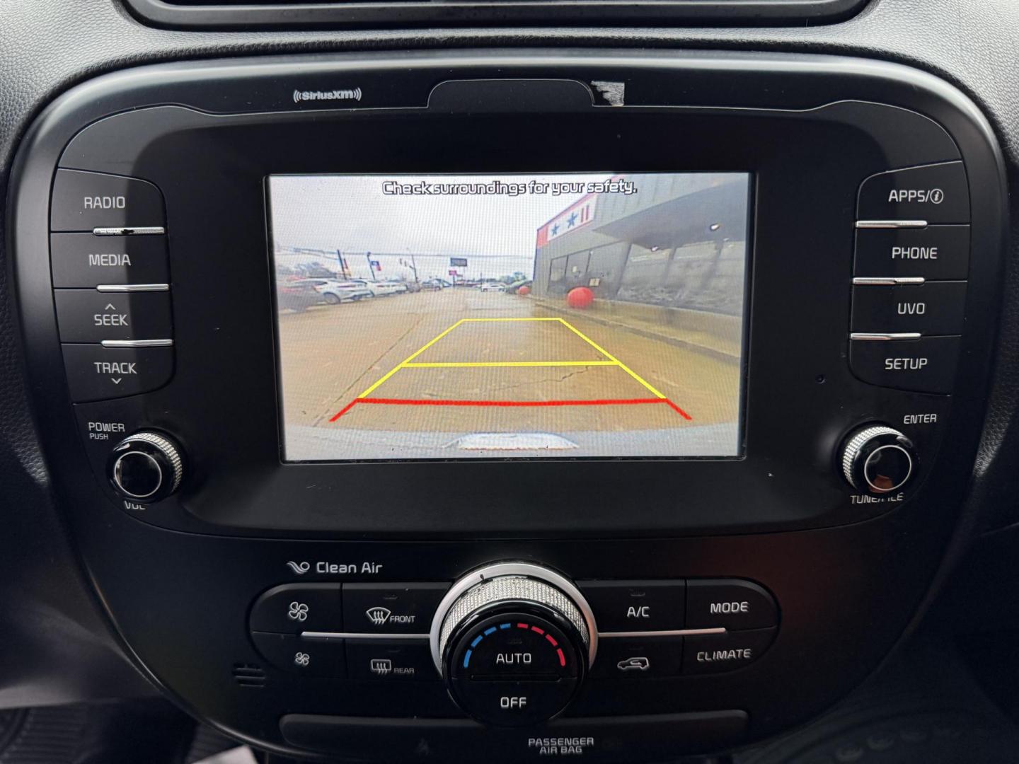 2019 SILVER KIA SOUL + (PLUS) (KNDJP3A55K7) , located at 5900 E. Lancaster Ave., Fort Worth, TX, 76112, (817) 457-5456, 0.000000, 0.000000 - Photo#19