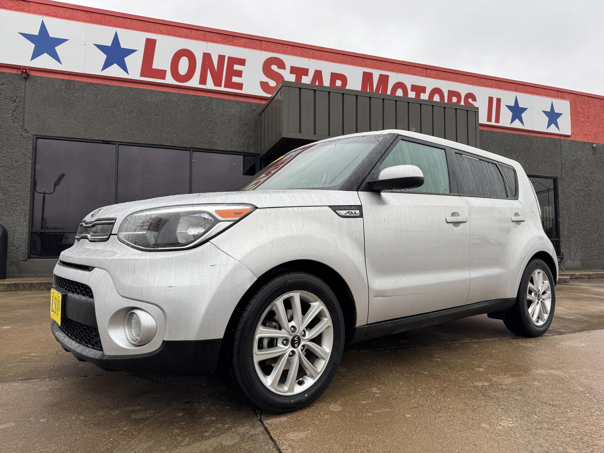 photo of 2019 KIA SOUL +  (PLUS) 4 DOOR WAGON