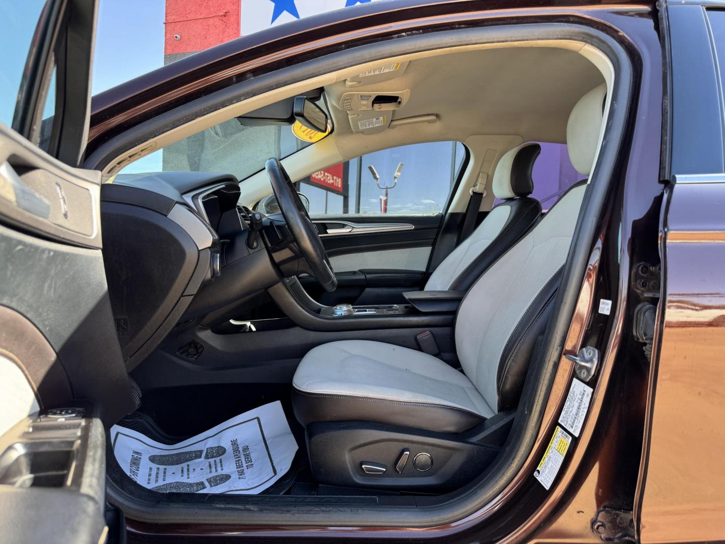 2019 RED FORD FUSION SE (3FA6P0HD7KR) , located at 5900 E. Lancaster Ave., Fort Worth, TX, 76112, (817) 457-5456, 0.000000, 0.000000 - Photo#8