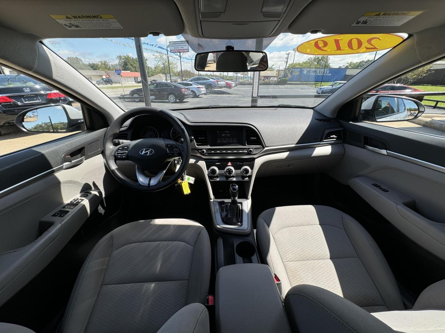 2019 SILVER HYUNDAI ELANTRA LIMITED; SE (5NPD74LF9KH) , located at 5900 E. Lancaster Ave., Fort Worth, TX, 76112, (817) 457-5456, 0.000000, 0.000000 - Photo#18