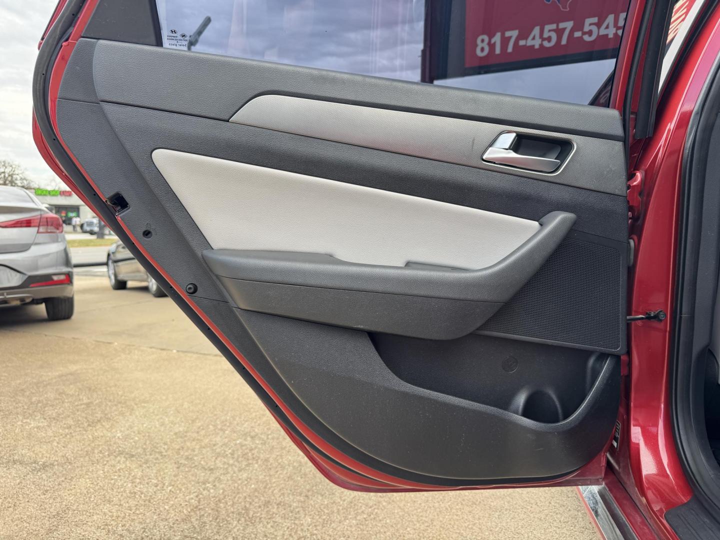 2017 RED HYUNDAI SONATA SPORT 2.0T; L (5NPE34ABXHH) , located at 5900 E. Lancaster Ave., Fort Worth, TX, 76112, (817) 457-5456, 0.000000, 0.000000 - Photo#10