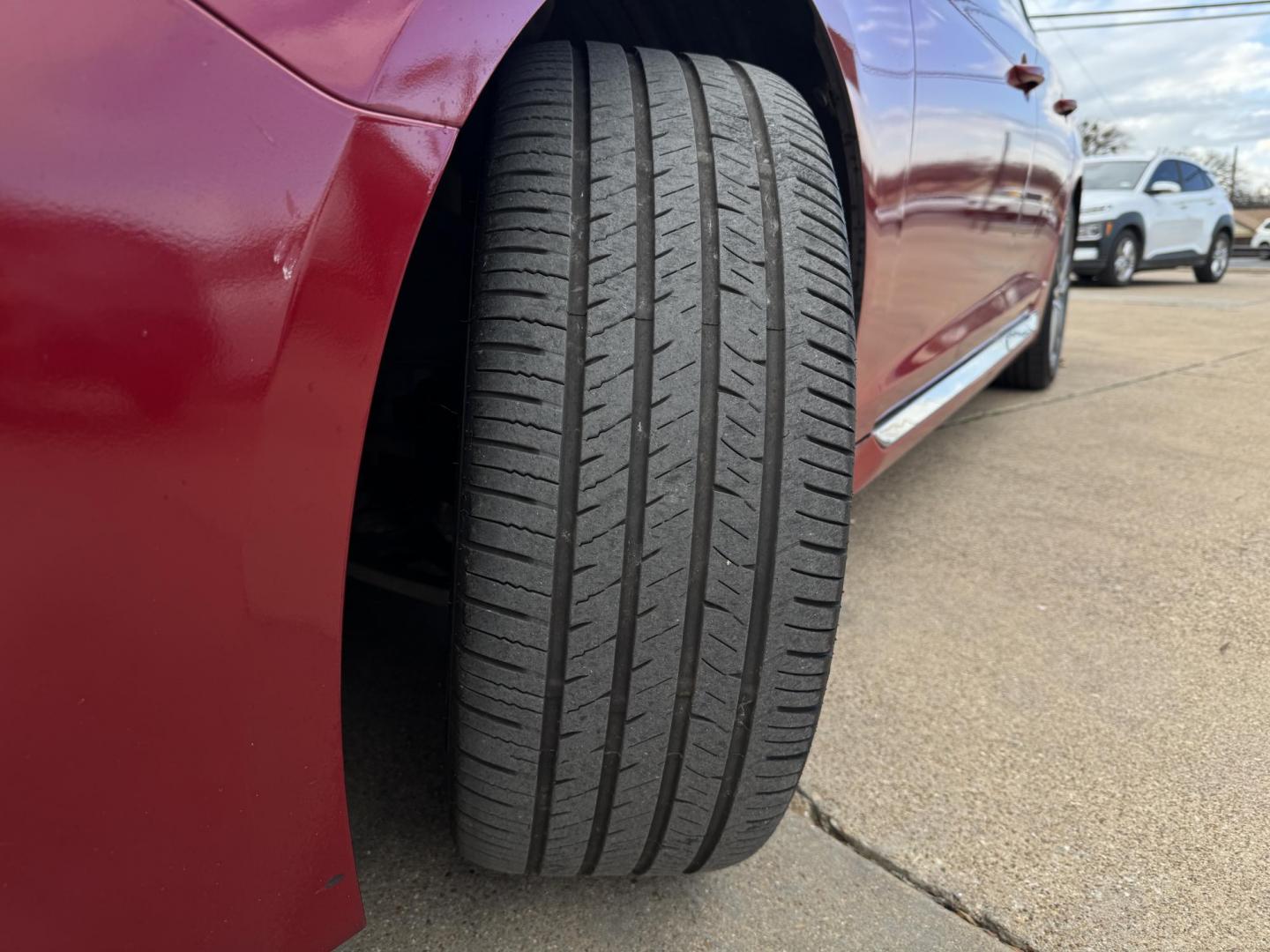 2017 RED HYUNDAI SONATA SPORT 2.0T; L (5NPE34ABXHH) , located at 5900 E. Lancaster Ave., Fort Worth, TX, 76112, (817) 457-5456, 0.000000, 0.000000 - Photo#20