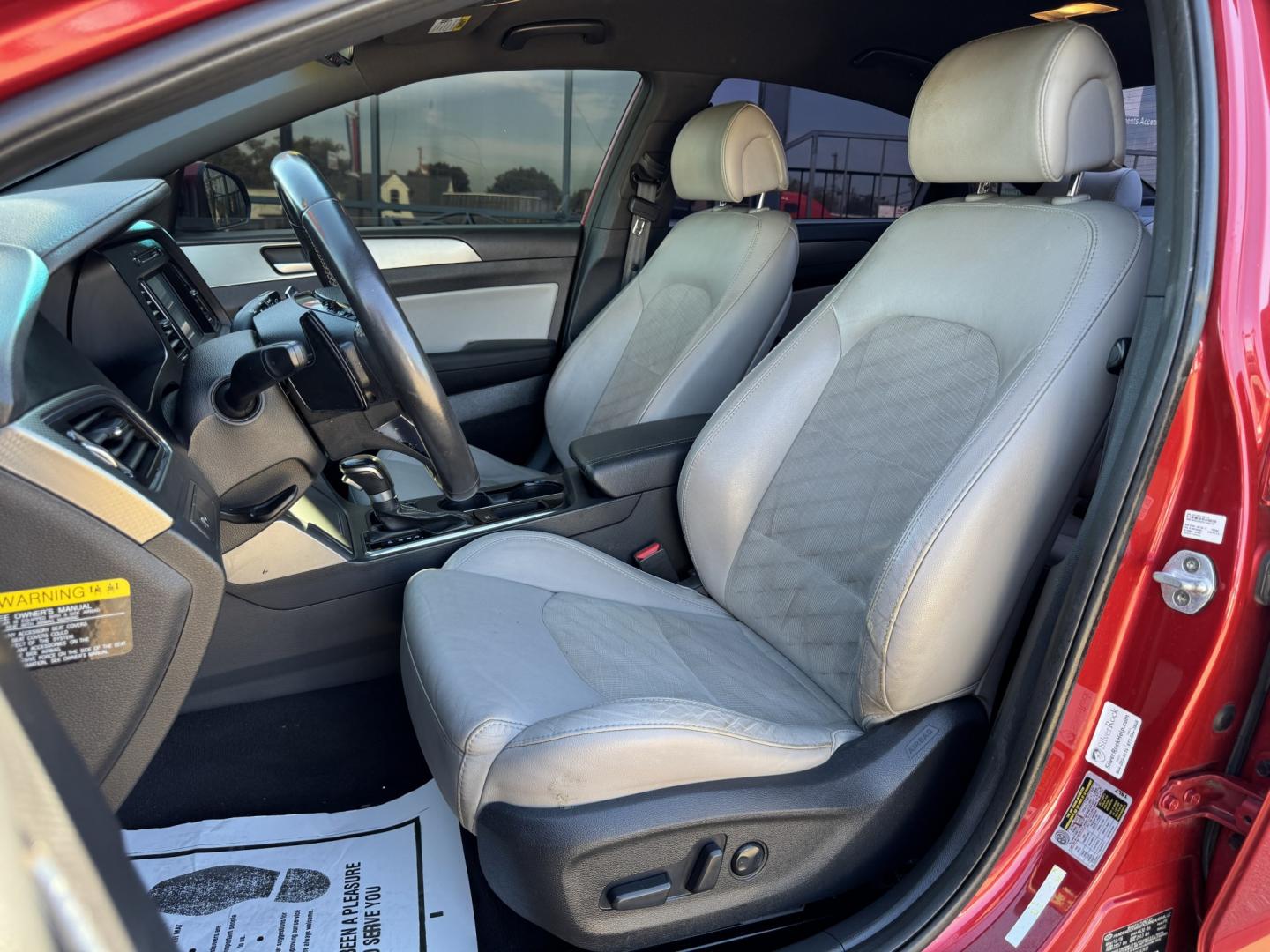 2017 RED HYUNDAI SONATA SPORT 2.0T; L (5NPE34ABXHH) , located at 5900 E. Lancaster Ave., Fort Worth, TX, 76112, (817) 457-5456, 0.000000, 0.000000- Photo#10