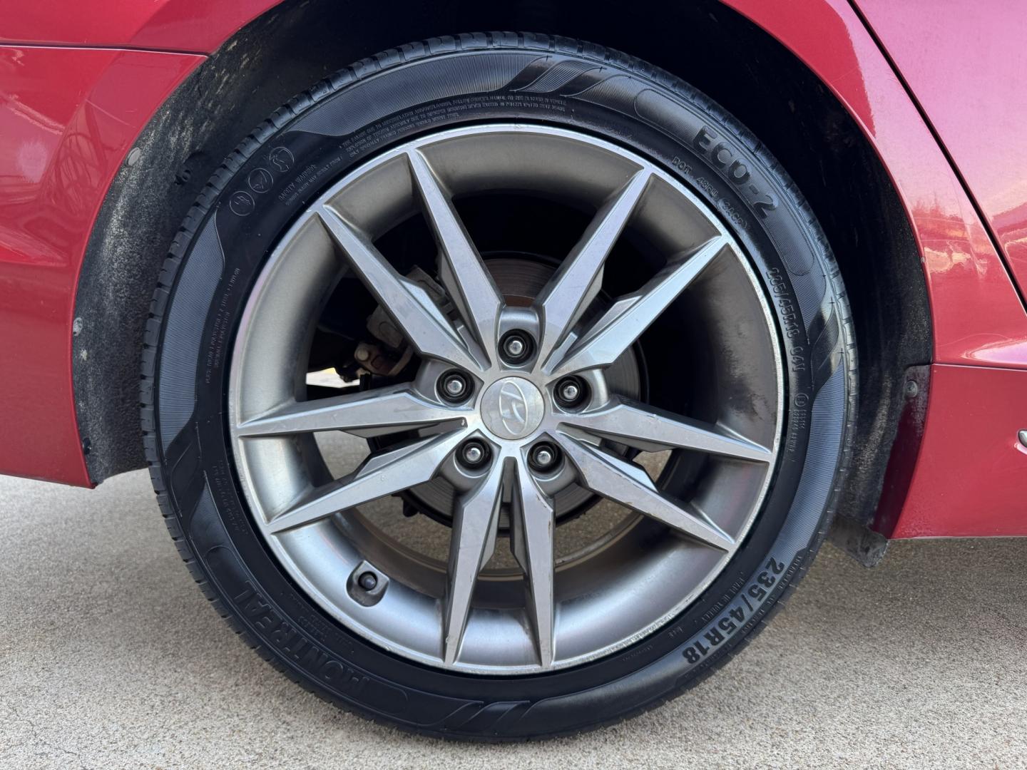 2017 RED HYUNDAI SONATA SPORT 2.0T; L (5NPE34ABXHH) , located at 5900 E. Lancaster Ave., Fort Worth, TX, 76112, (817) 457-5456, 0.000000, 0.000000- Photo#23