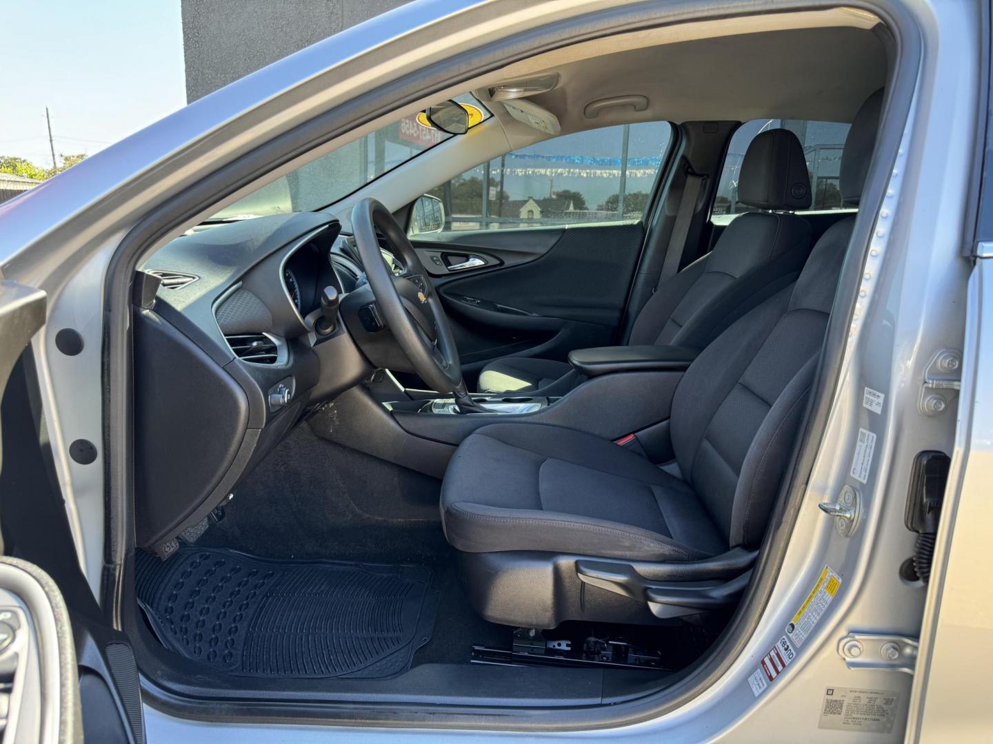 2018 SILVER CHEVROLET MALIBU LS (1LS) (1G1ZB5ST7JF) , located at 5900 E. Lancaster Ave., Fort Worth, TX, 76112, (817) 457-5456, 0.000000, 0.000000 - Photo#9