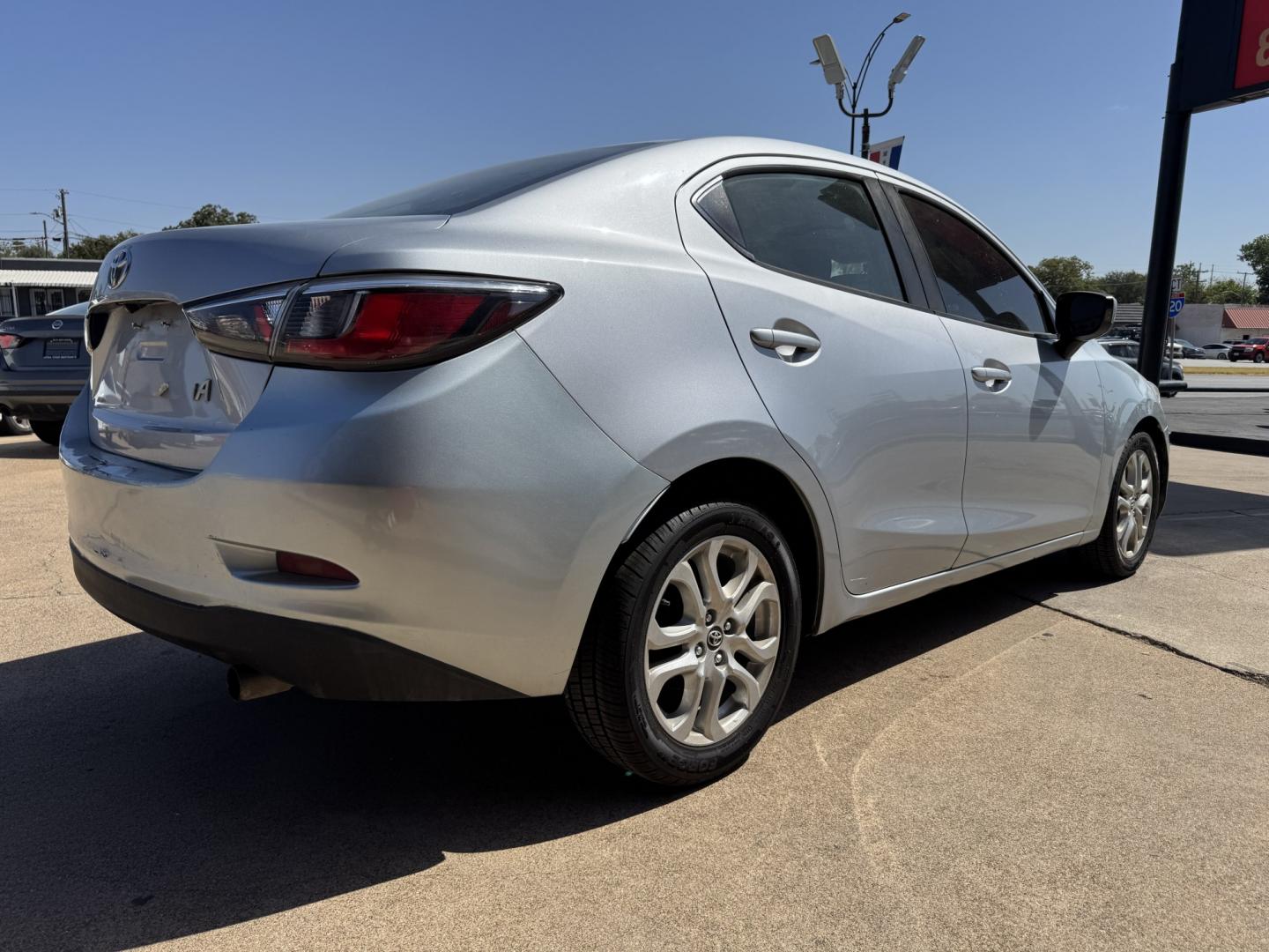 2018 SILVER TOYOTA YARIS IA BASE (3MYDLBYV2JY) , located at 5900 E. Lancaster Ave., Fort Worth, TX, 76112, (817) 457-5456, 0.000000, 0.000000- Photo#3
