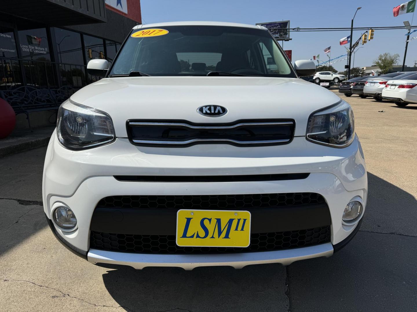 2017 WHITE KIA SOUL + (PLUS) (KNDJP3A56H7) , located at 5900 E. Lancaster Ave., Fort Worth, TX, 76112, (817) 457-5456, 0.000000, 0.000000 - Photo#2