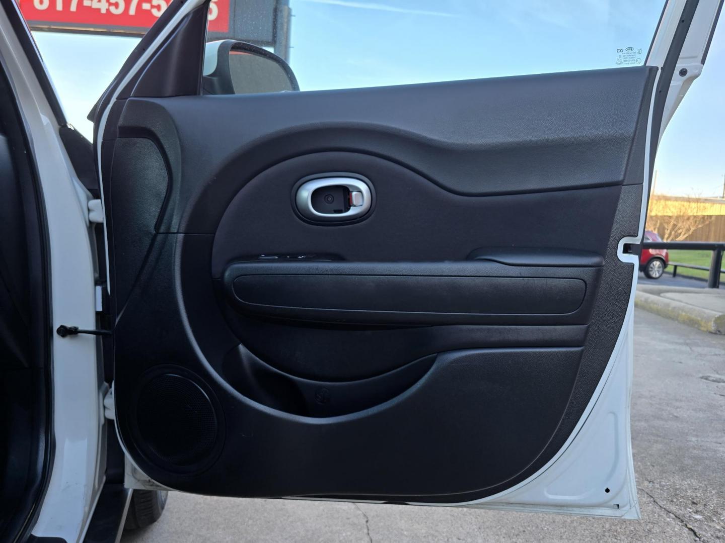 2017 WHITE KIA SOUL + (PLUS) (KNDJP3A56H7) , located at 5900 E. Lancaster Ave., Fort Worth, TX, 76112, (817) 457-5456, 0.000000, 0.000000 - Photo#14