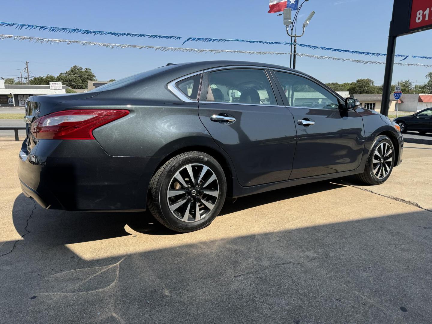 2018 BLACK NISSAN ALTIMA 2.5; 2.5 S; 2 (1N4AL3AP9JC) , located at 5900 E. Lancaster Ave., Fort Worth, TX, 76112, (817) 457-5456, 0.000000, 0.000000 - Photo#4